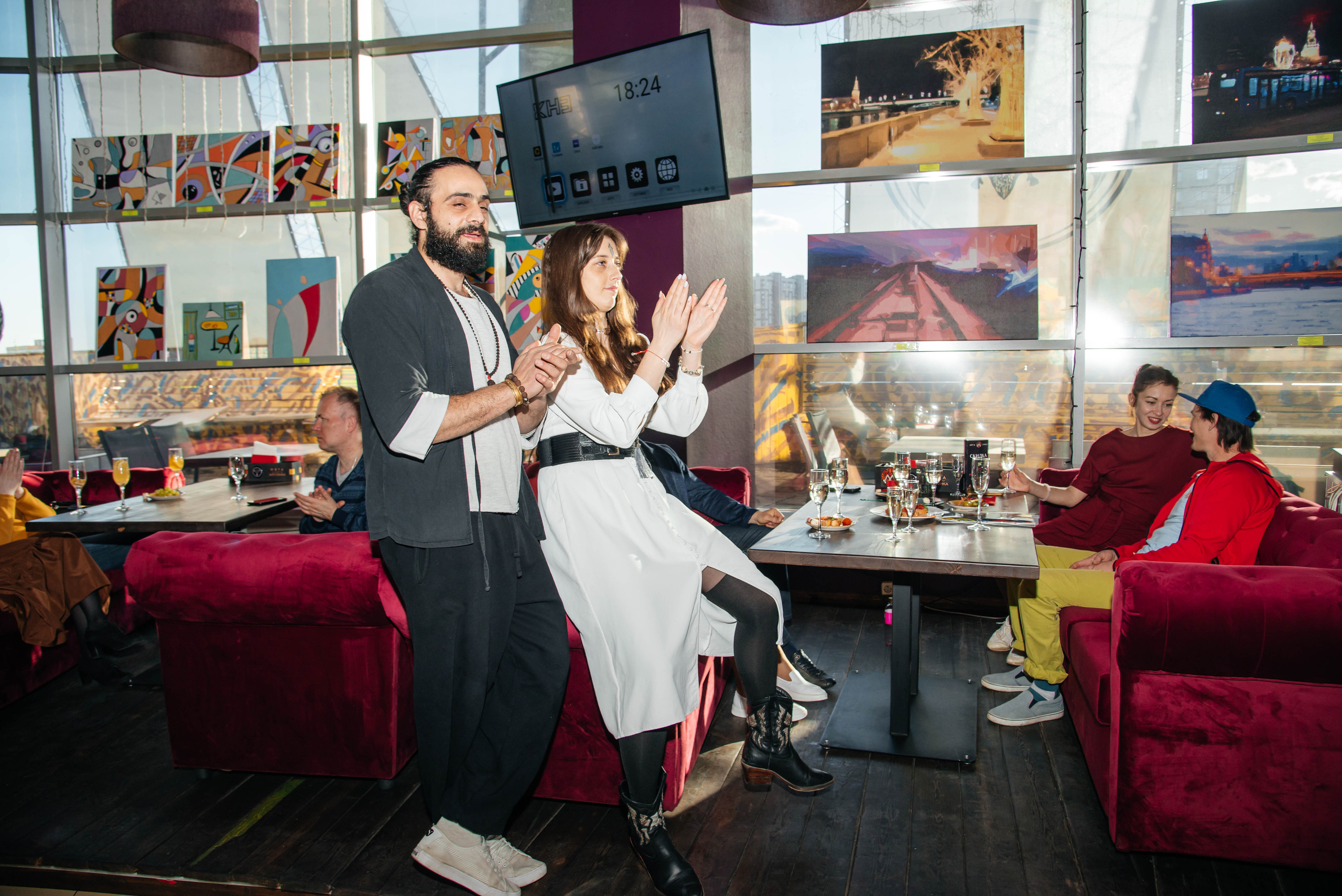 Открытие выставки в Мята Lounge. Свадебный и семейный фотограф в Москве Елена Брюханова