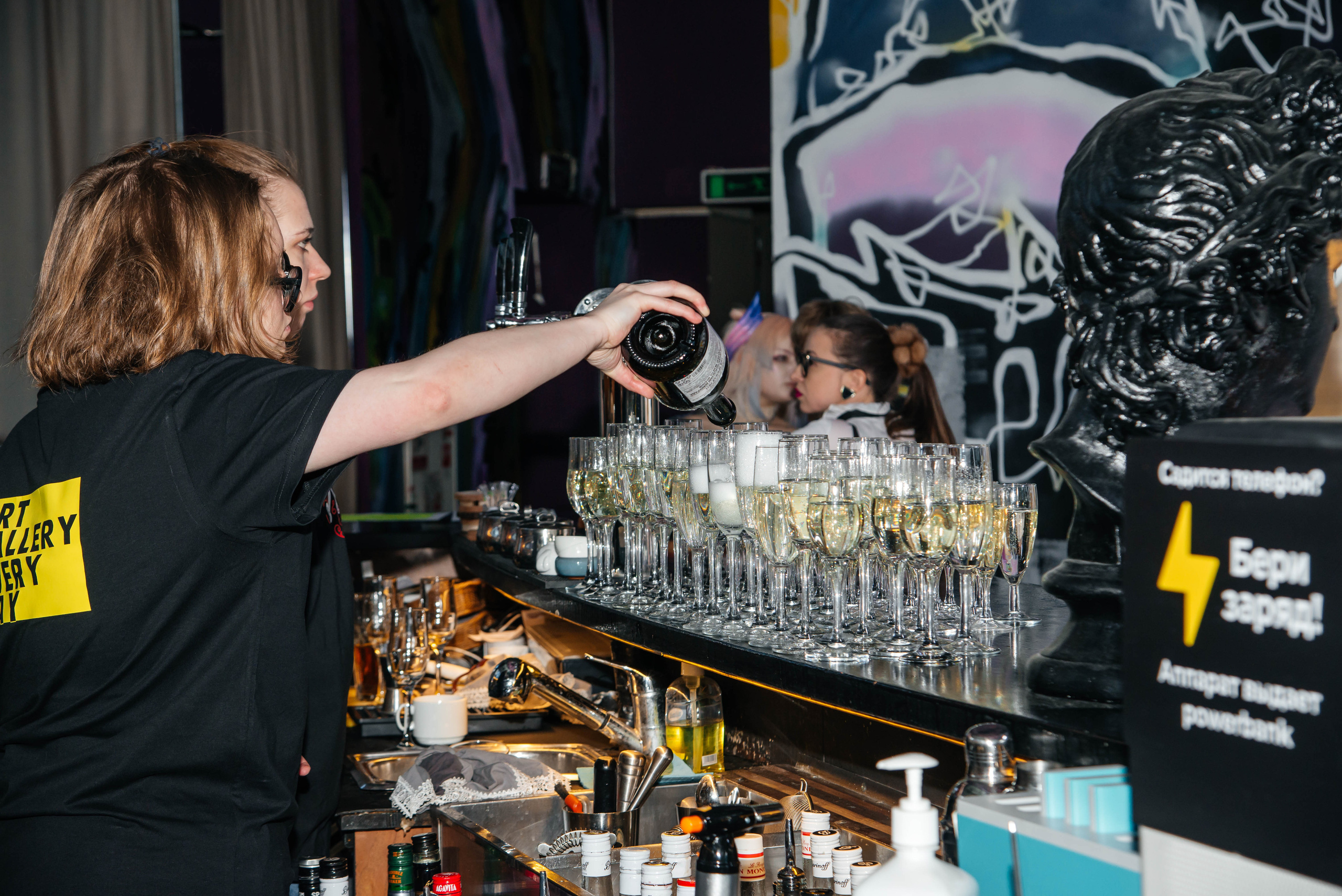 Открытие выставки в Мята Lounge. Свадебный и семейный фотограф в Москве Елена Брюханова