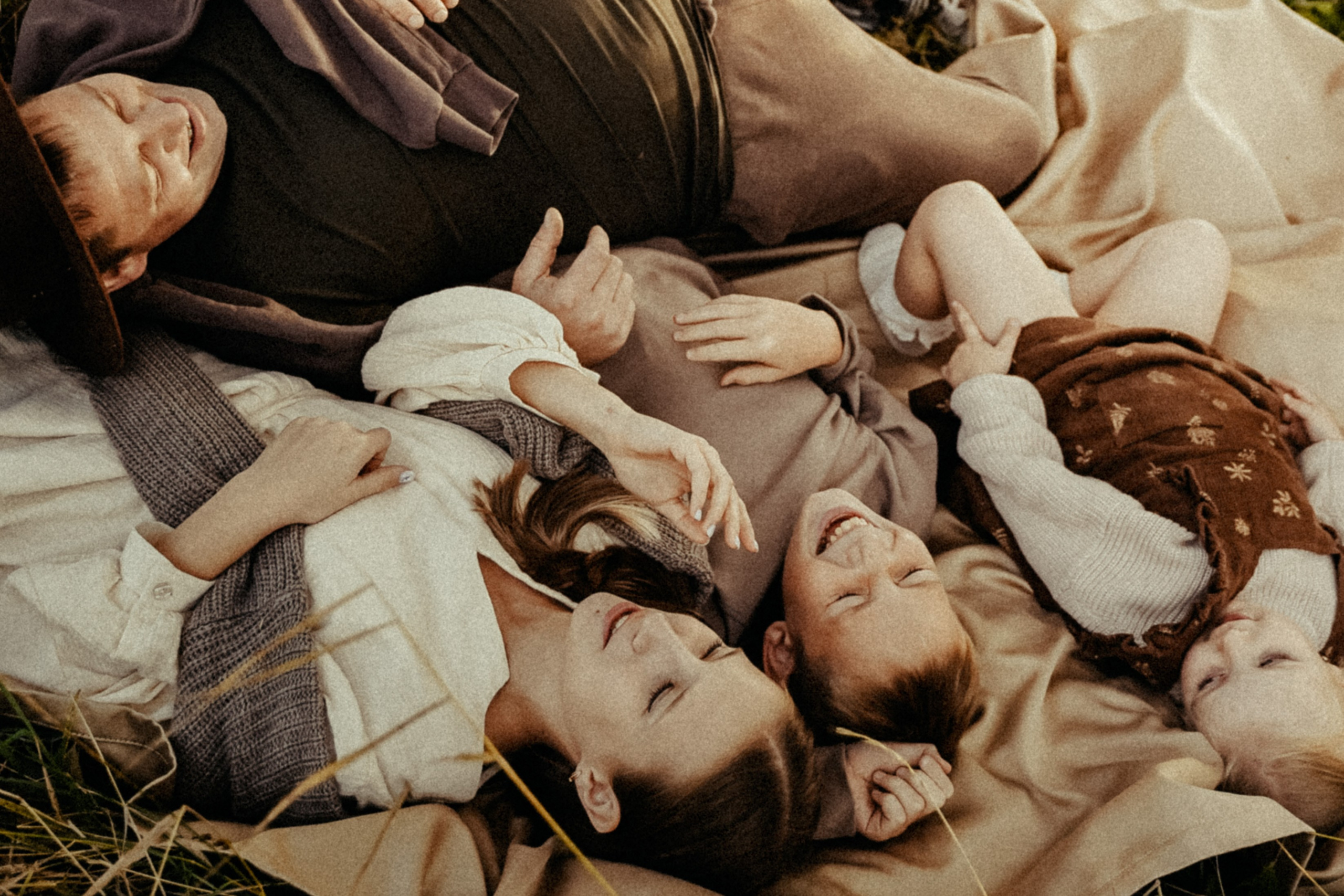 Семья на природе