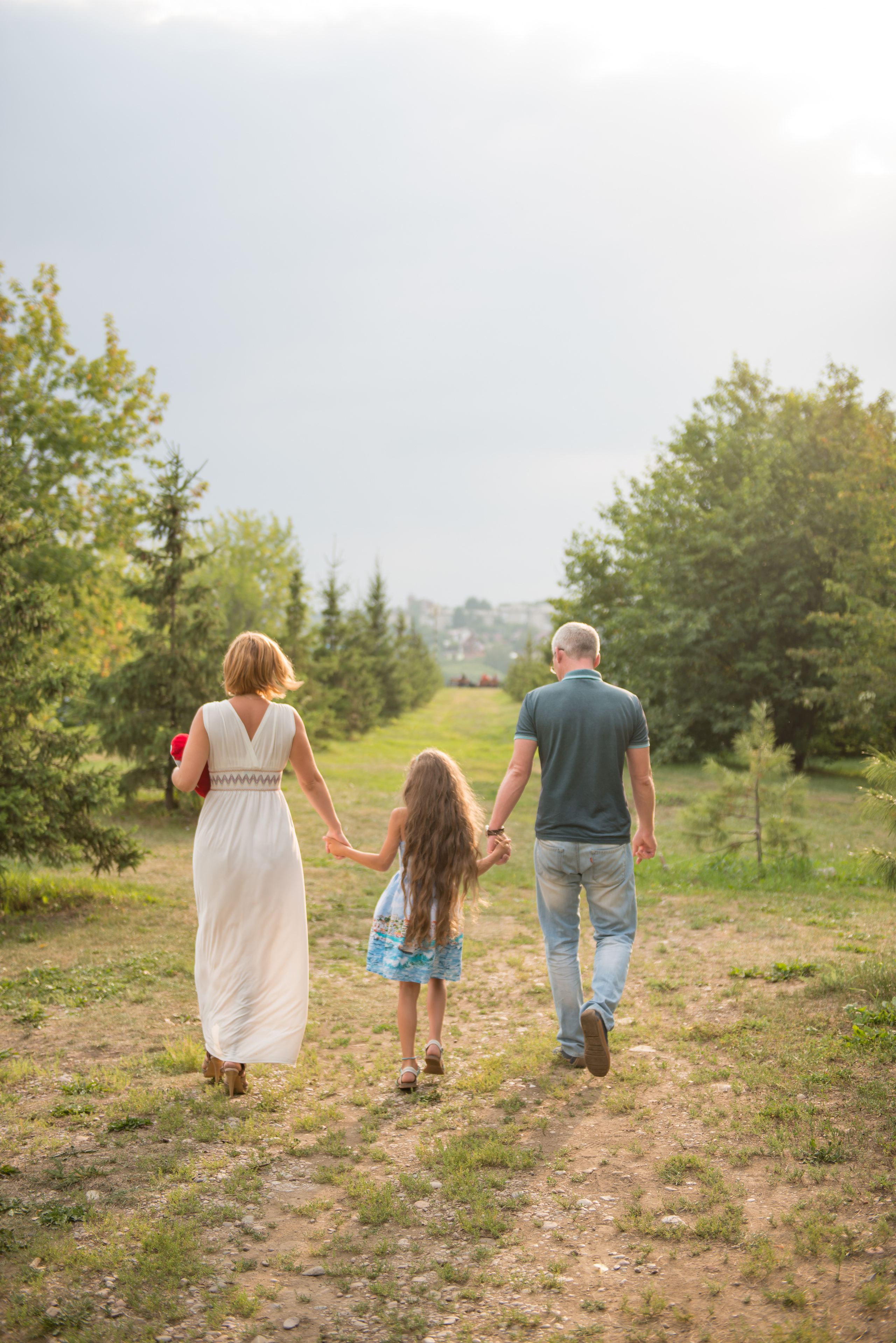 Семейная прогулка. о. Юность. Ольга Ли свадебный семейный фотограф Иркутск