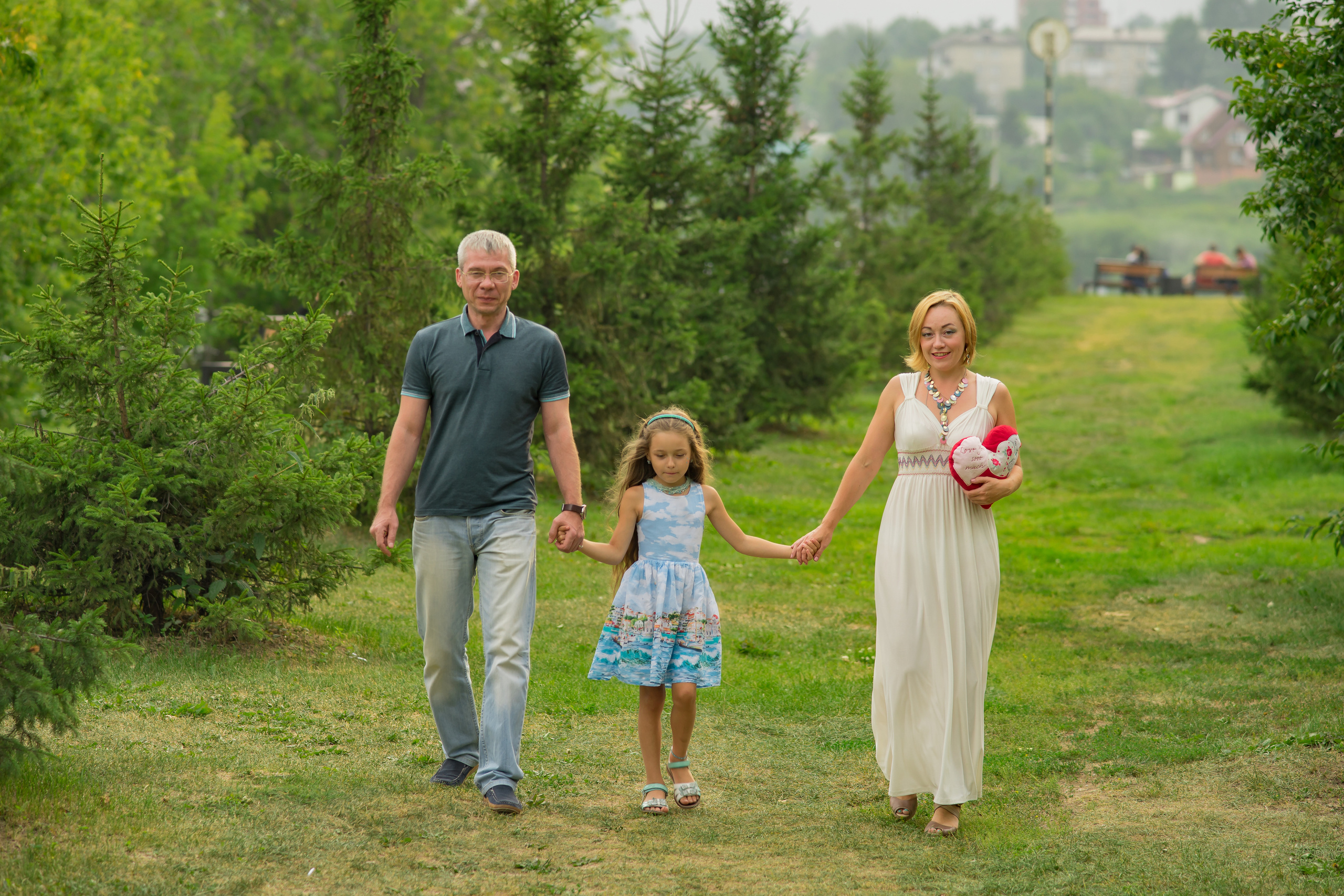 Семейная прогулка. о. Юность. Ольга Ли свадебный семейный фотограф Иркутск