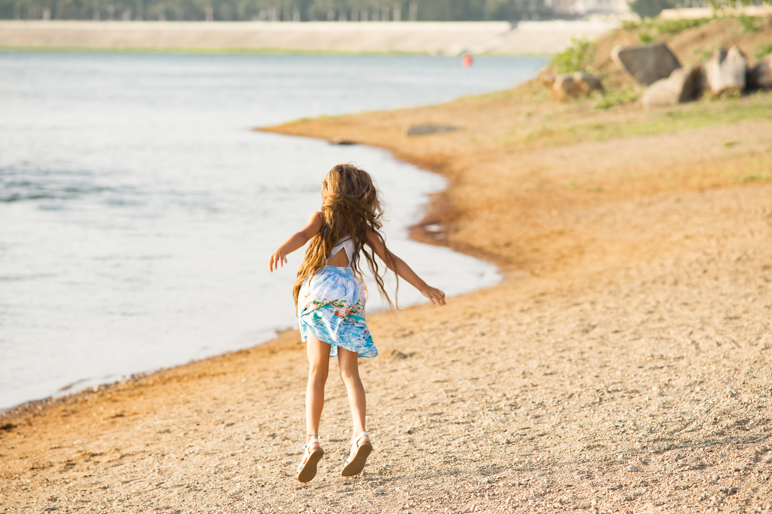 Семейная прогулка. о. Юность. Ольга Ли свадебный семейный фотограф Иркутск