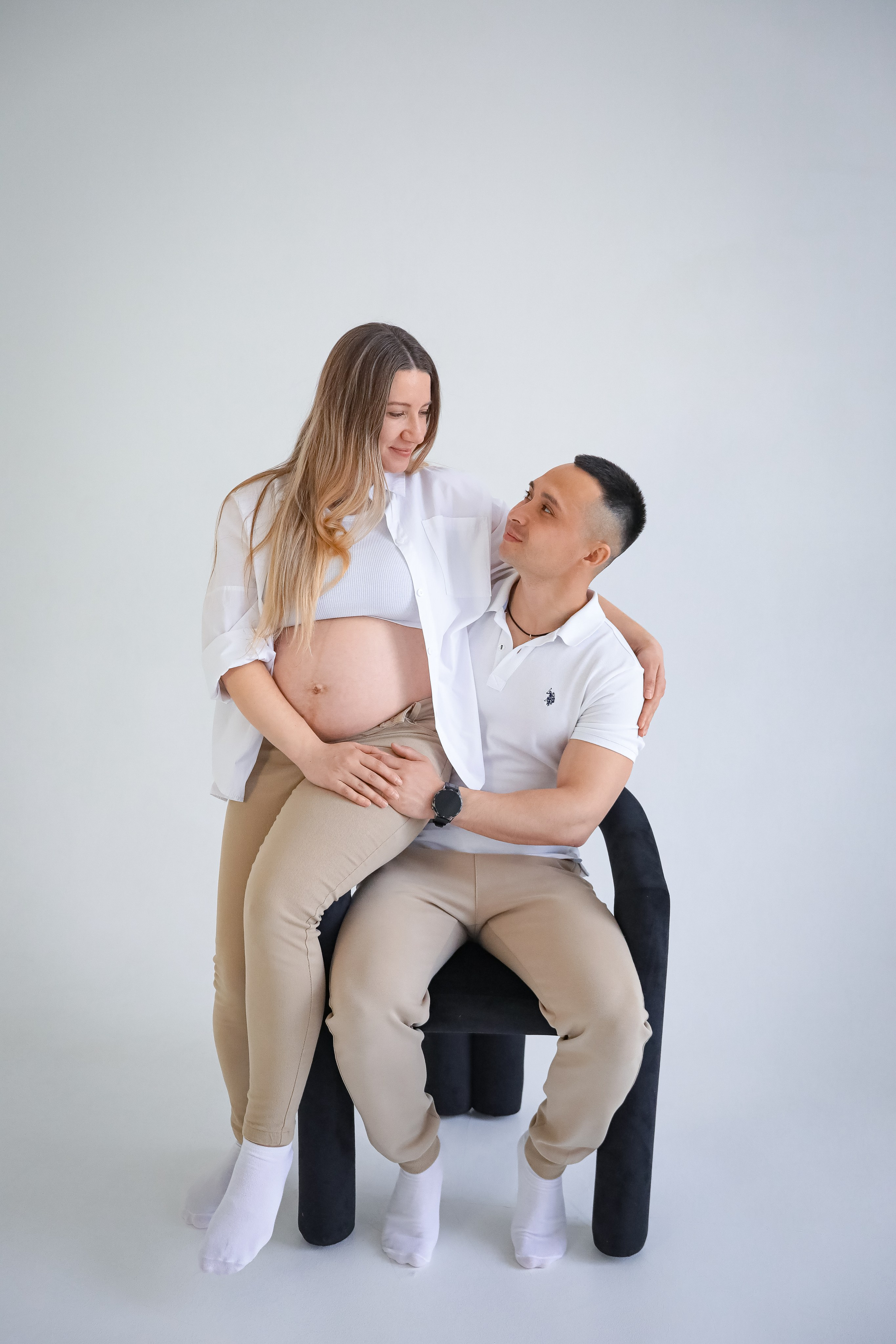 ГАРДЕРОБ ДЛЯ БЕРЕМЕННЫХ. Фотограф г. Хабаровск. Семейные и индивидуальные съёмки