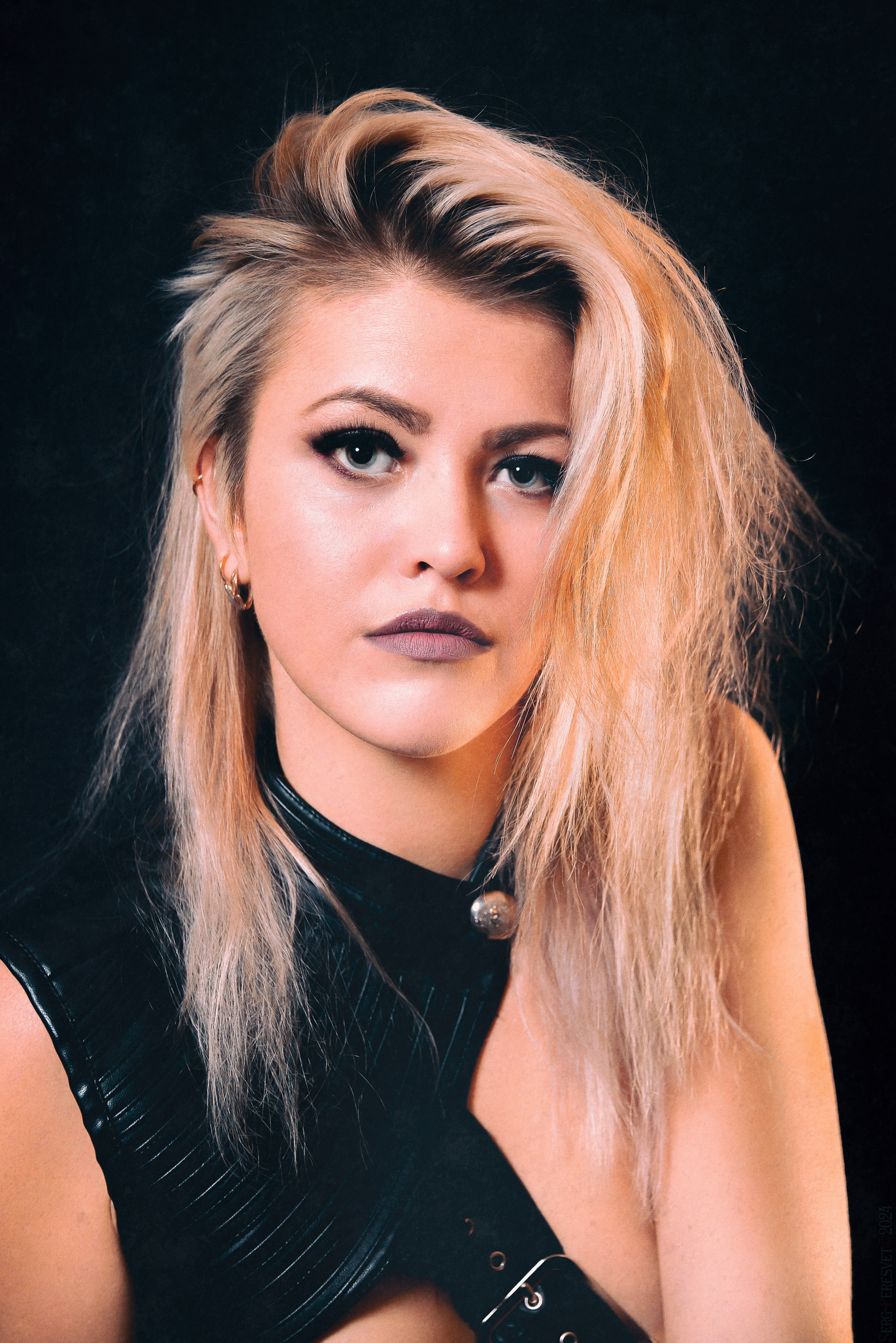 Photo session in a studio for girls in Moscow - photographer Peresvet. Your photographer for a holiday in Moscow, Ramenskoye, Zhukovsky, Lyub