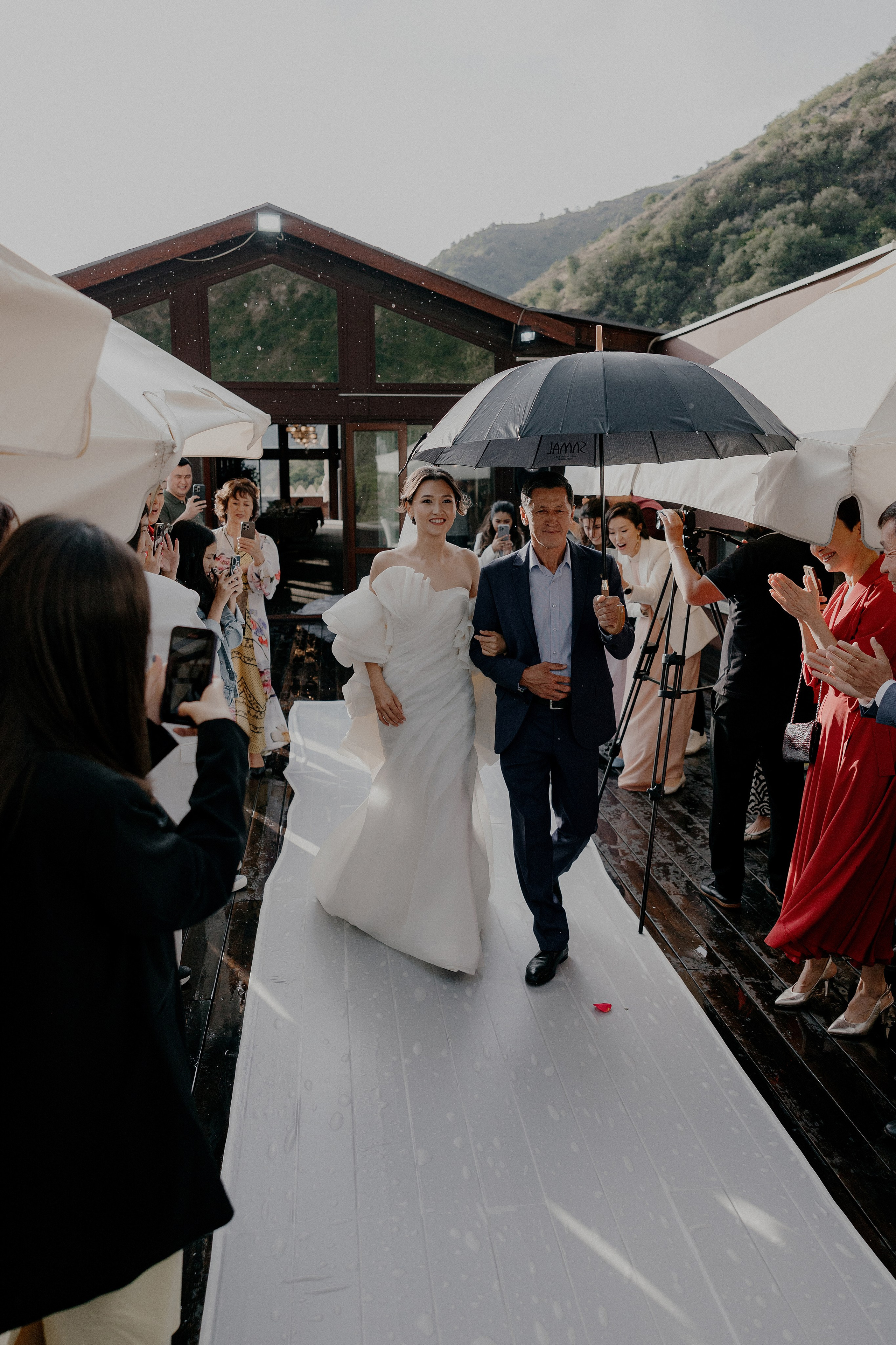 YEVGENIY & SALTANAT. Фотограф: Корнаковский А.Т