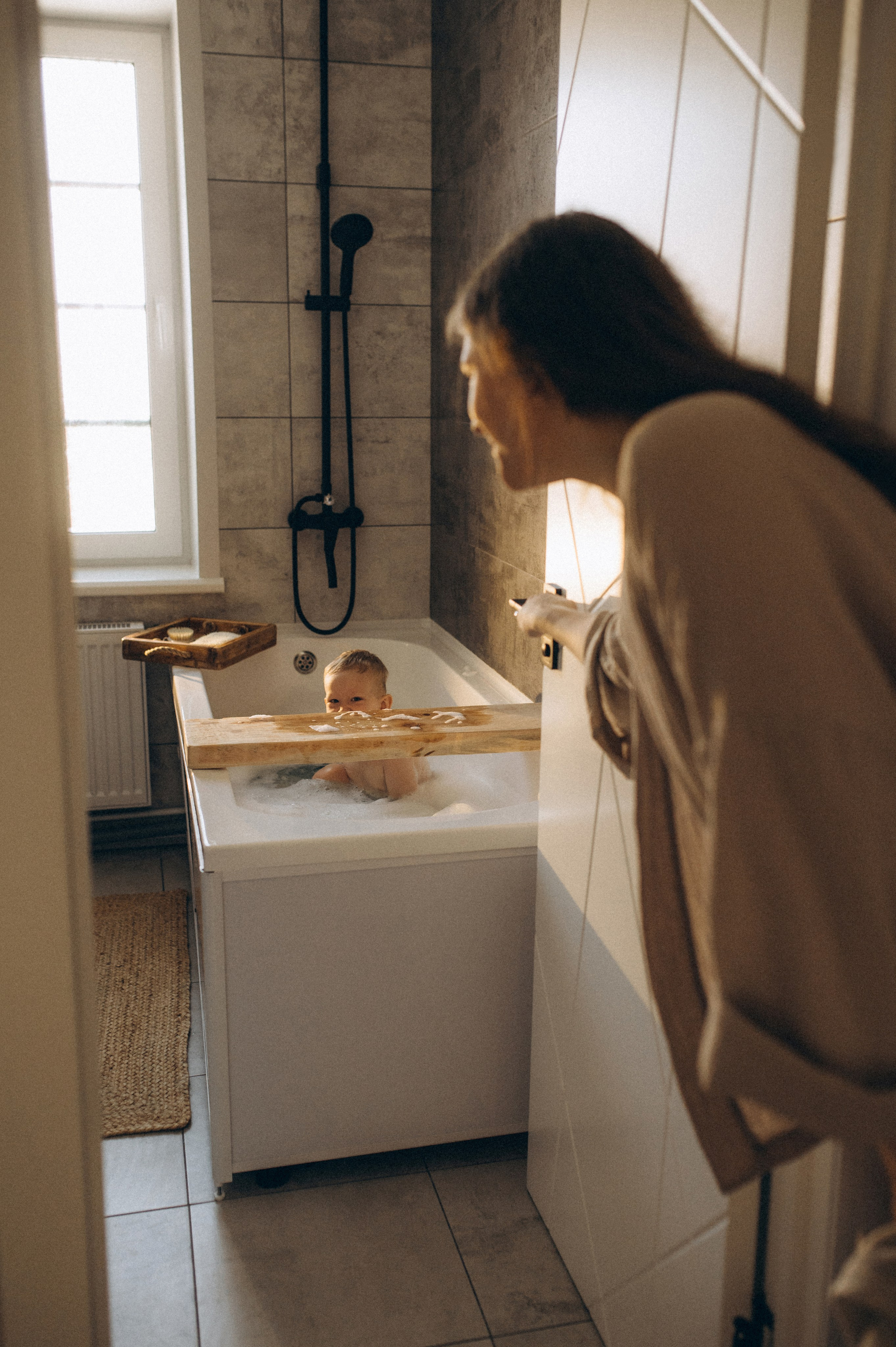 Съемка купания ребенка. Семейный фотограф в Новосибирске Женя Индрикова