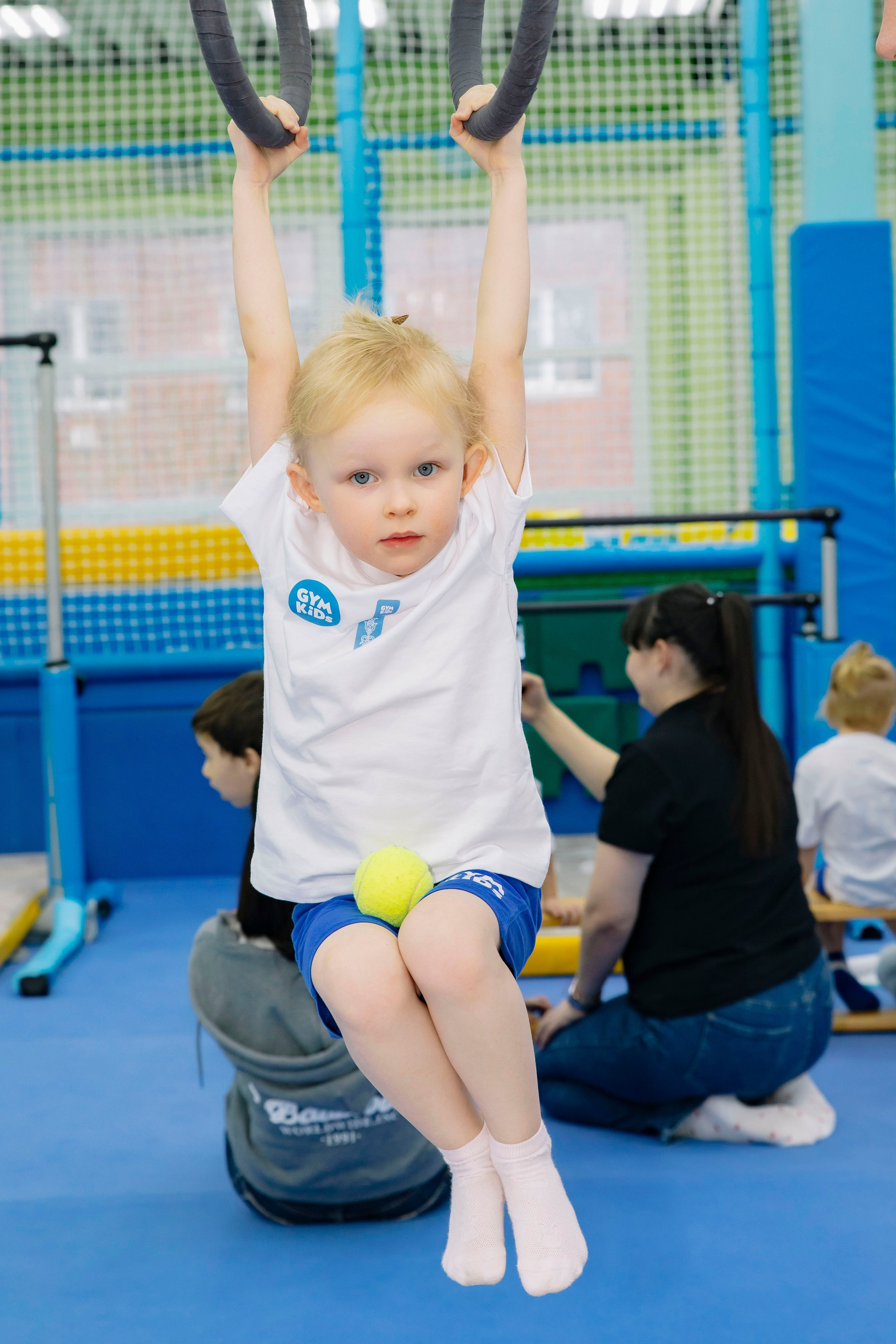 Соревнования по гимнастике в Gymkids Звенигород. Профессиональный фотограф в Москве | Заказать фотосессию и съемку
