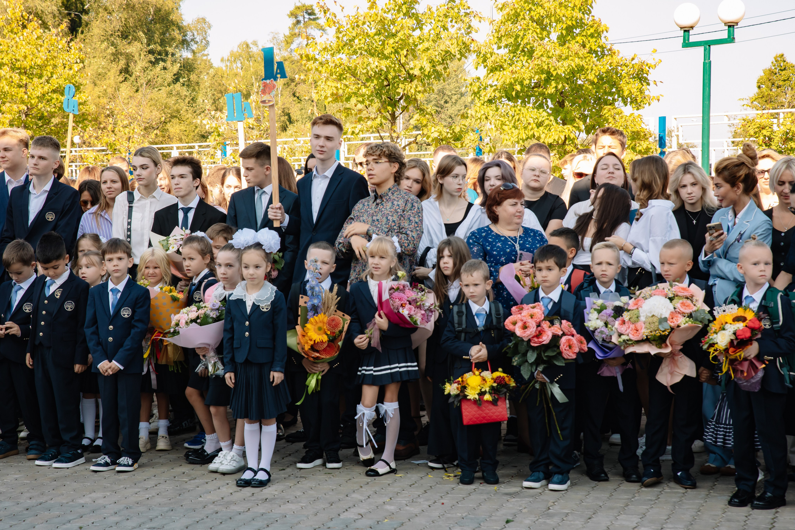 Линейка 1Б Школа Права и Экономики. Фотограф в Москве Яна Полосина