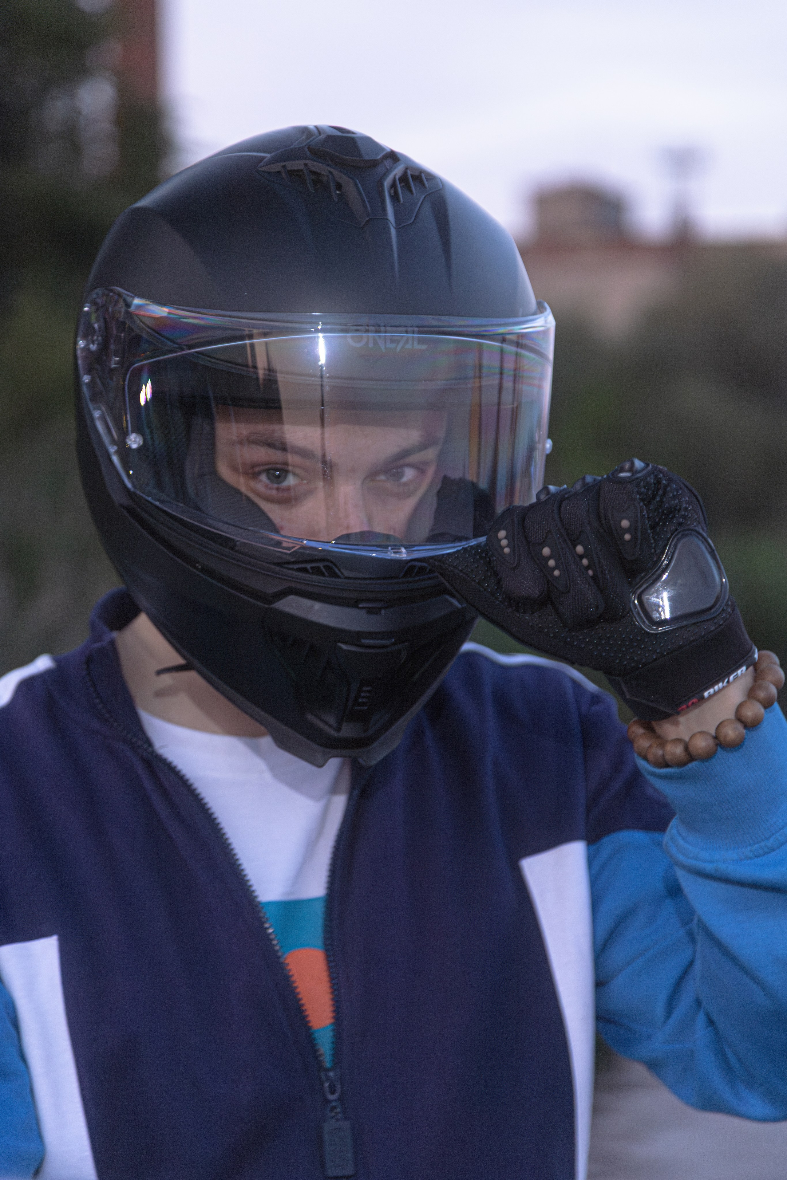 Daniil R. — Digital Noise —