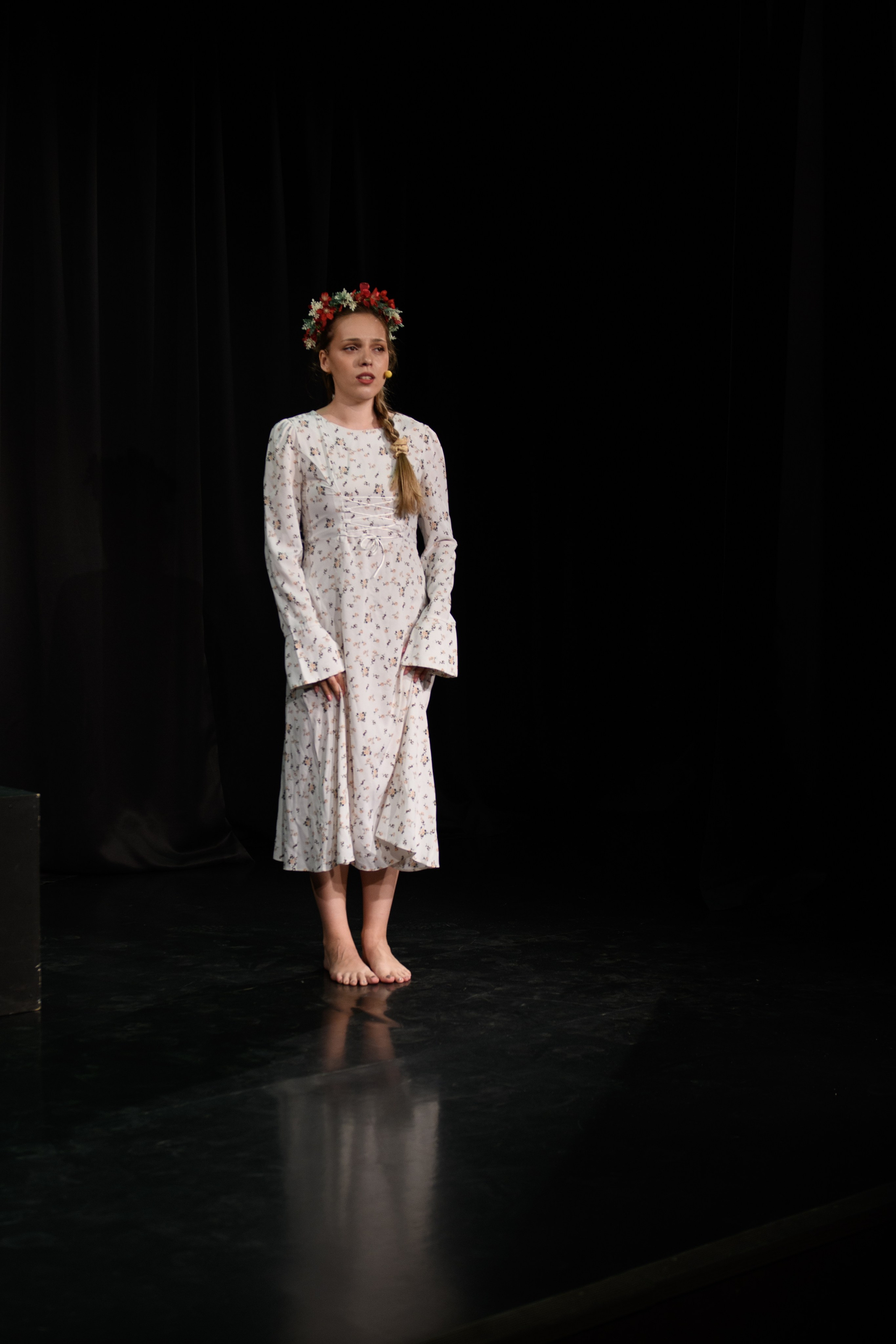 За нарисованным очагом. Организация и проведение фотосъемок в Санкт-Петербурге. Фотограф Смирягин Илья