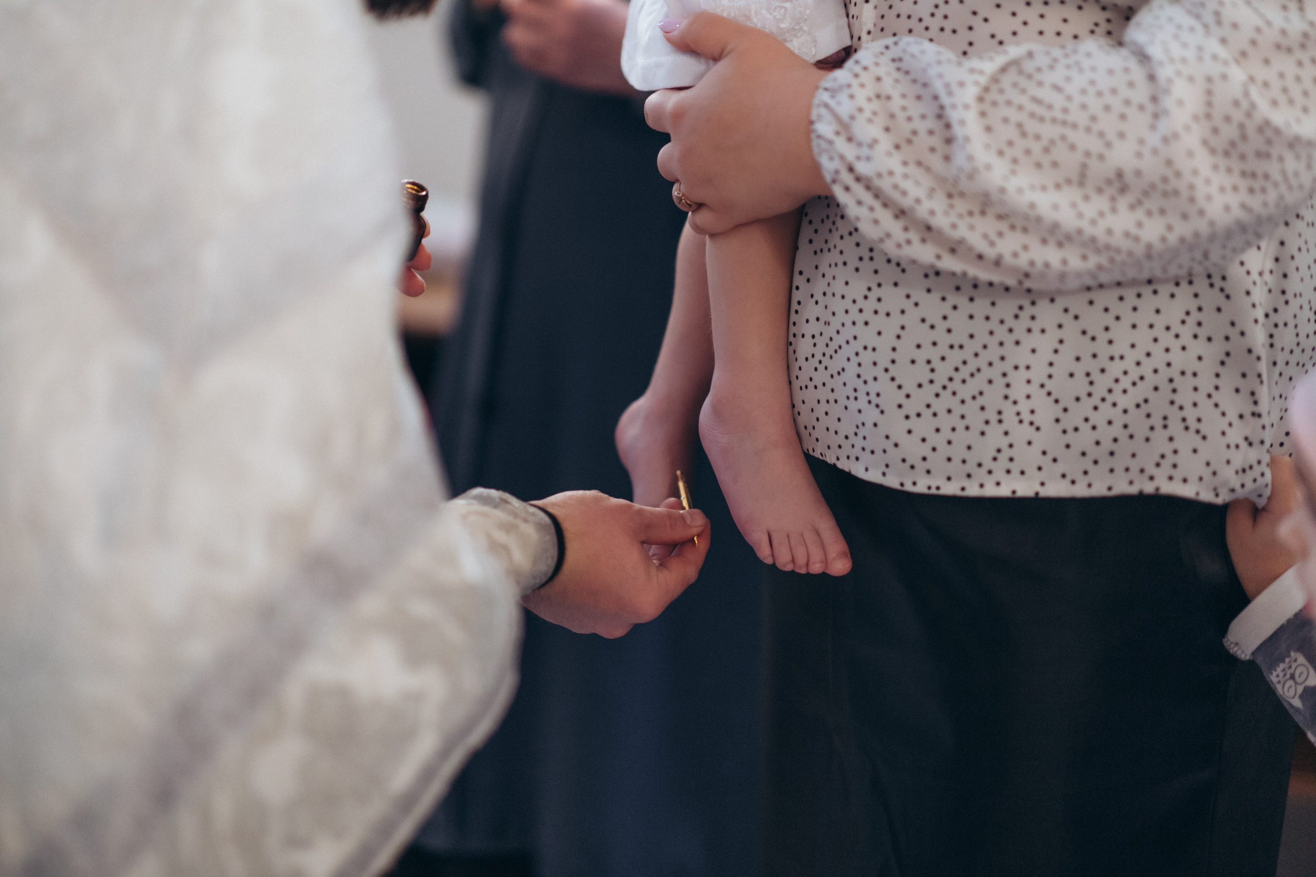 Крещение Веры. Фотограф на крещение в Рязани. Семейный фотограф