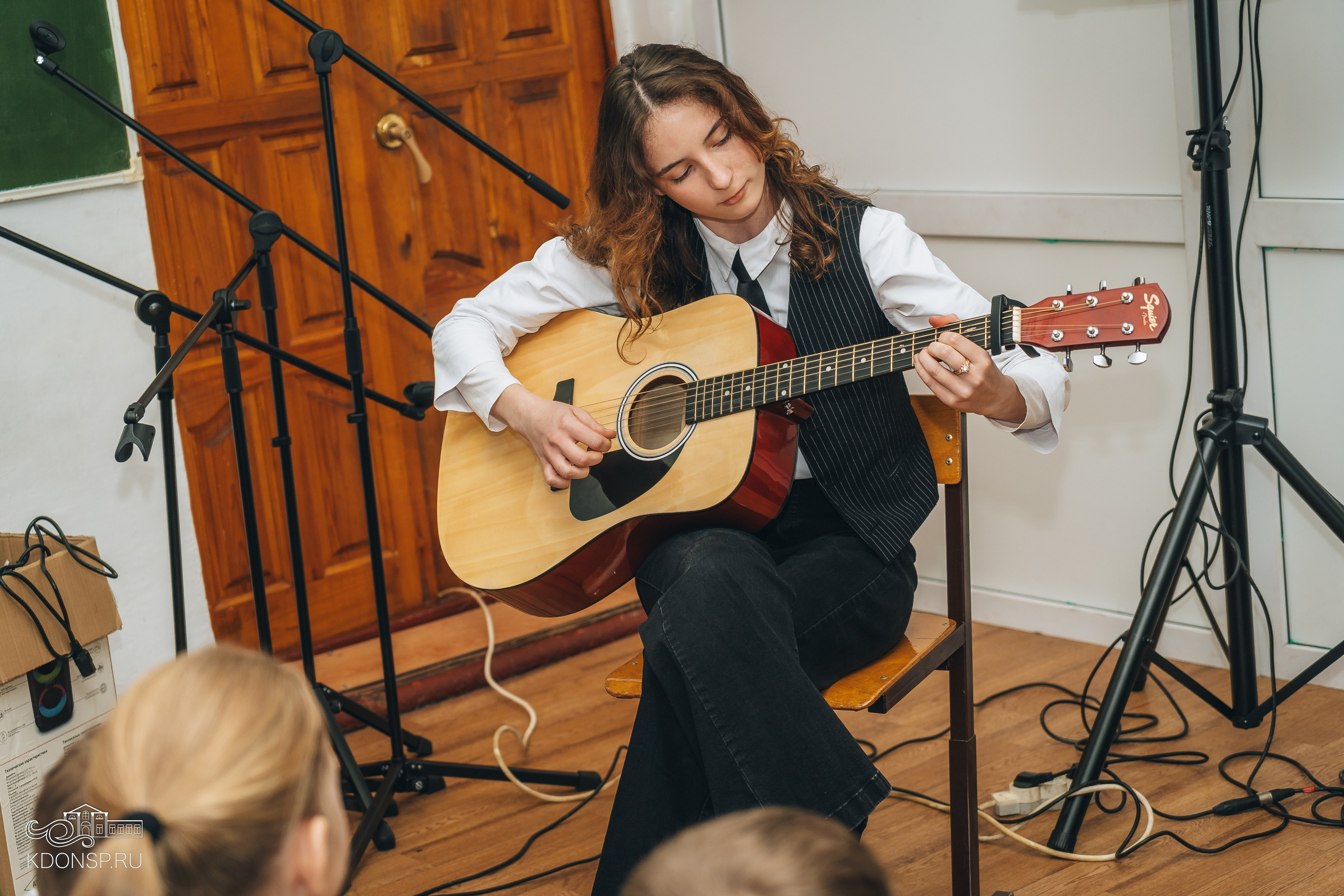 В преддверии праздника весны. Новотитаровский Дом культуры