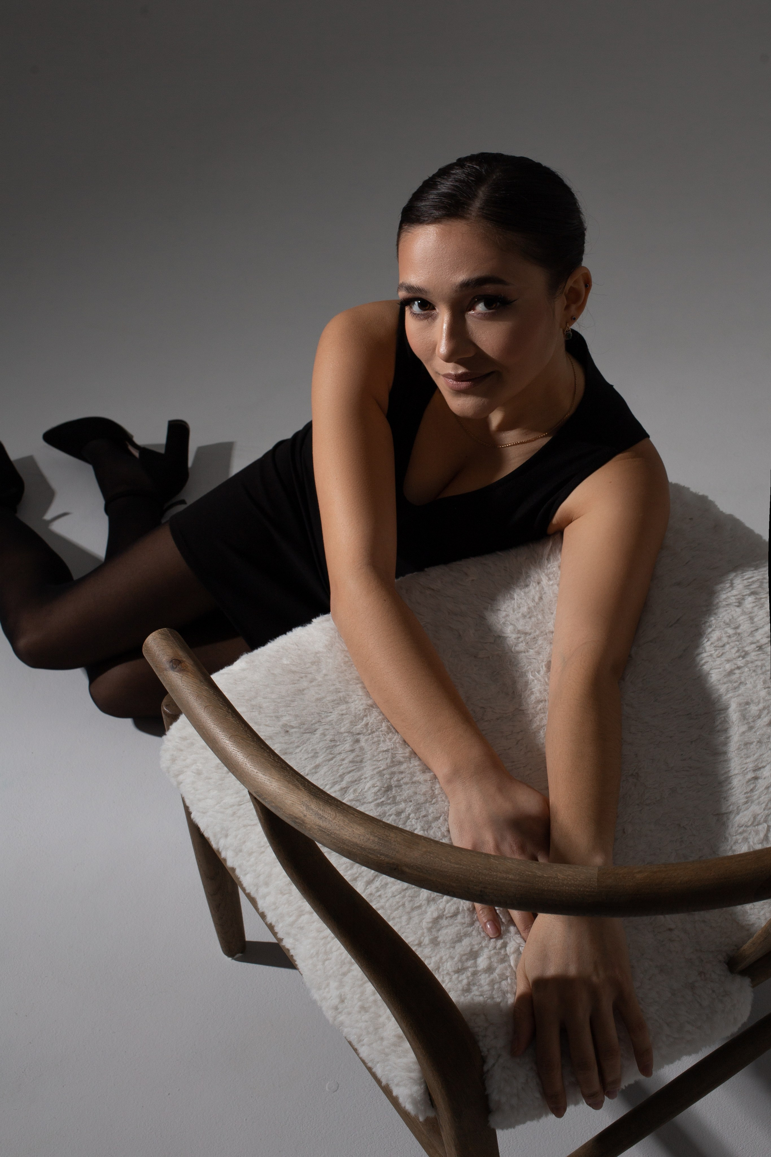 Женский портрет. Главная