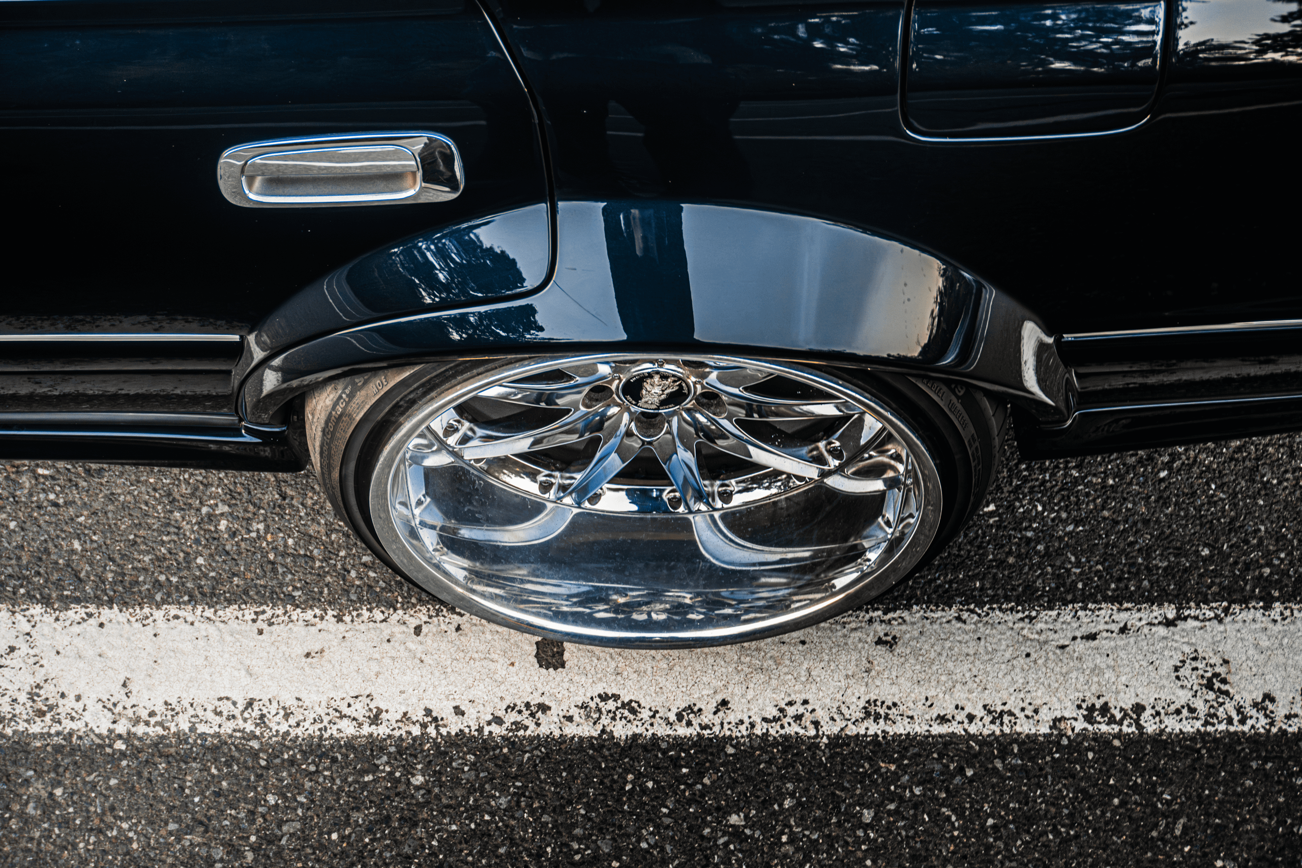 Toyota Crown S155: бриллиант в стенс-короне Владивостока