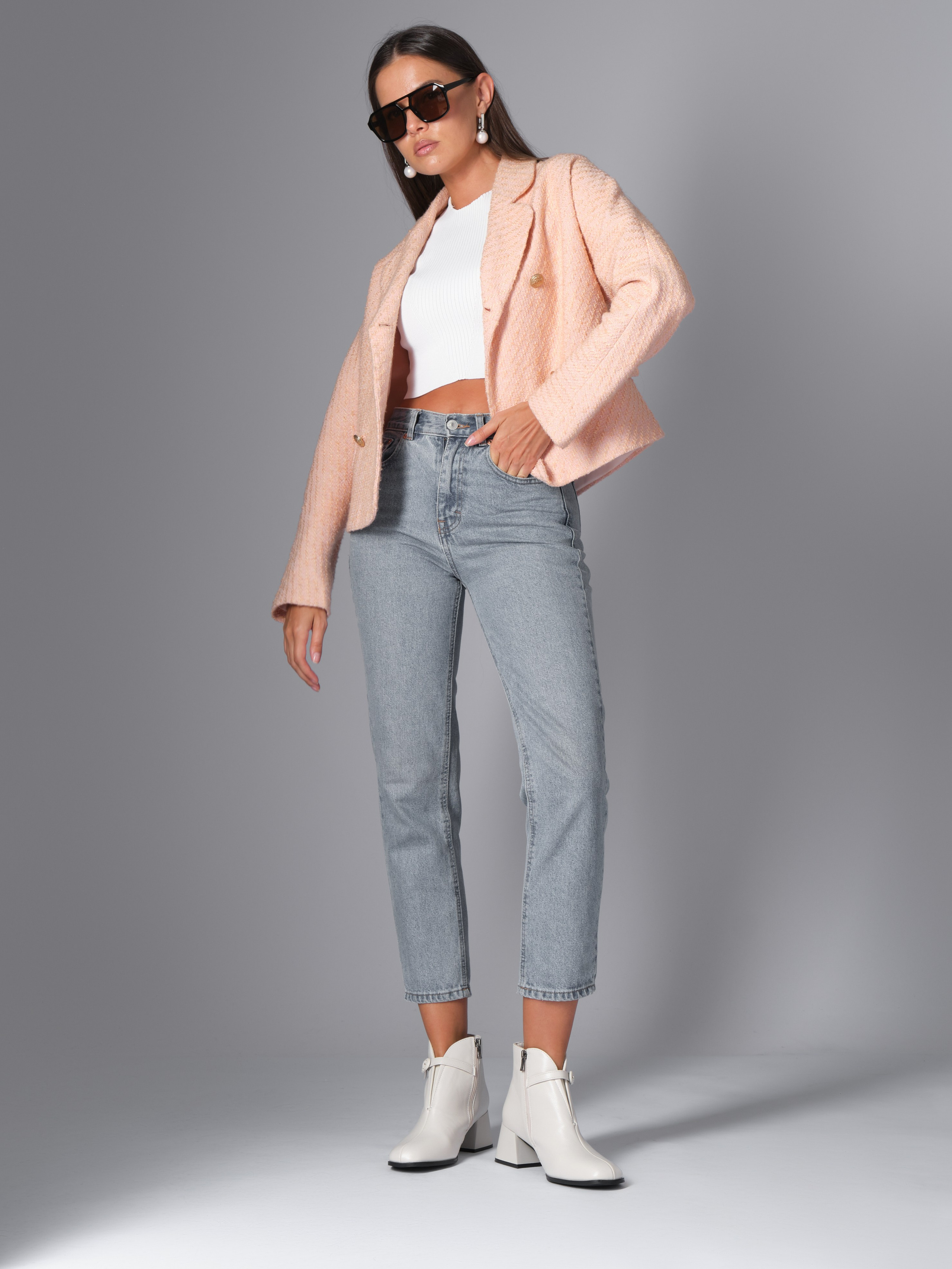 Полусапожки. Фотостудия для Wildberries Ozon