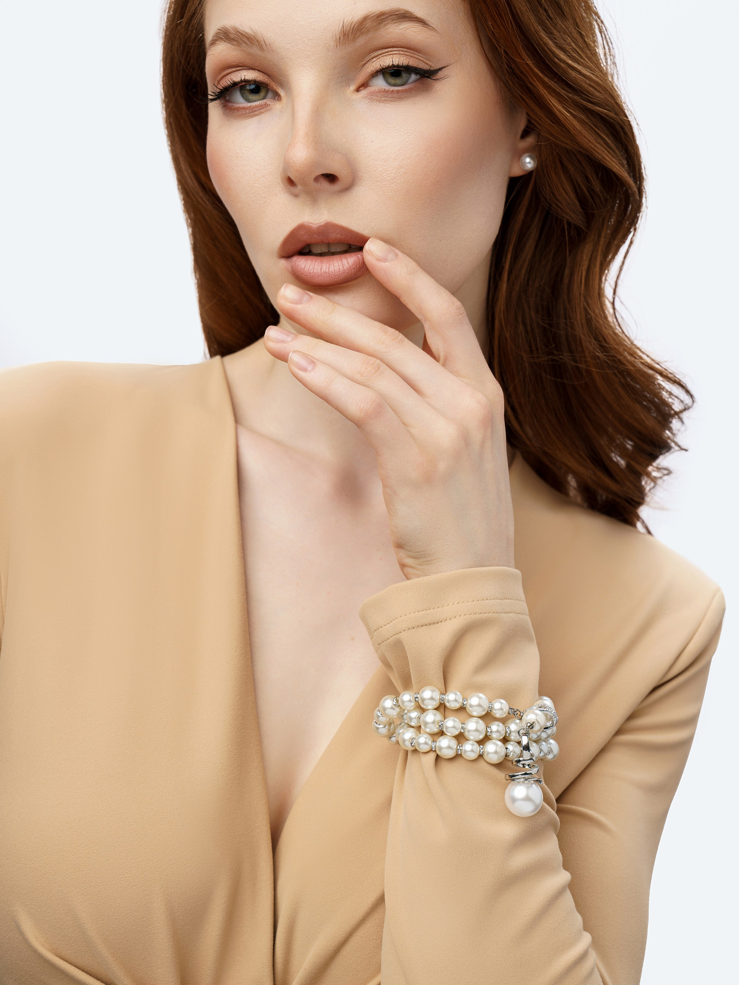 Съёмка украшений и бижутерии на моделях — фото и видео для брендов | KED Production. КЕД Студия-контент агентство полного цикла СПБ. Создаём фото, видео и контент, который помогает брендам и селлерам продавать больше