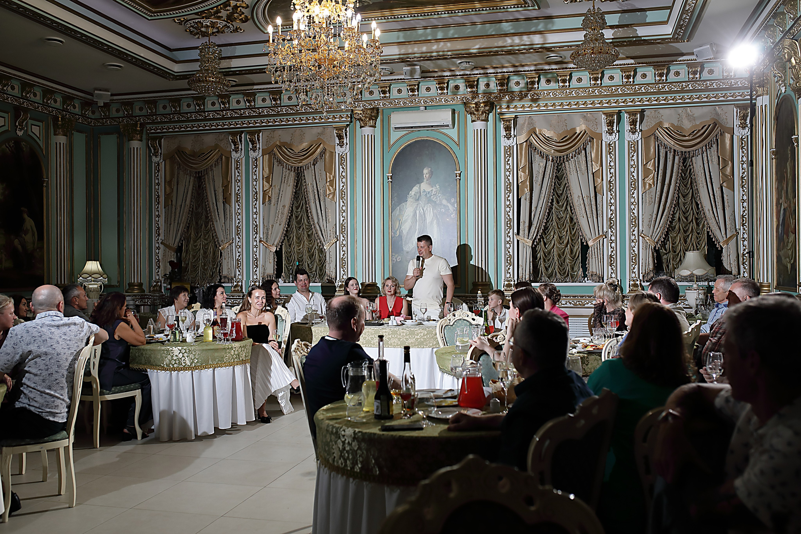 Фотосессия юбилея Александра. Свадебный и семейный фотограф и видеограф в Екатеринбурге Полянские Тимур и Анастасия