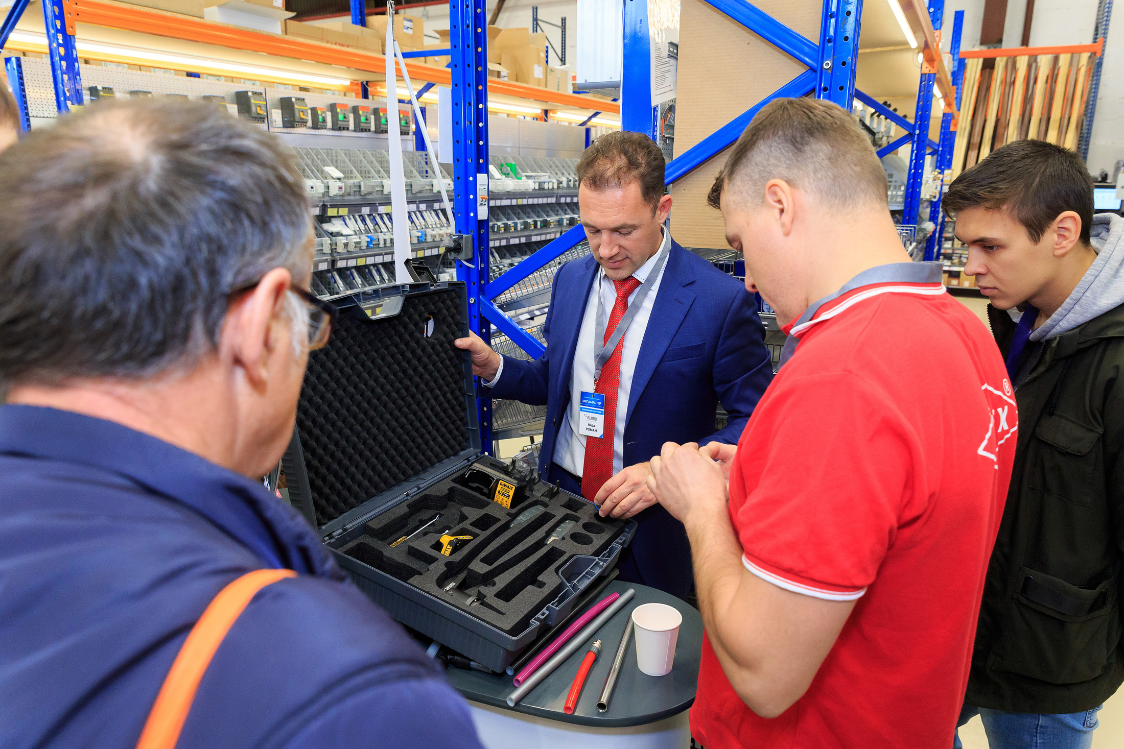 Выставка Мегамастер - репортажная фотосъемка. Фотоагентство Объектив — Профессиональная фотосъемка b2b в Перми