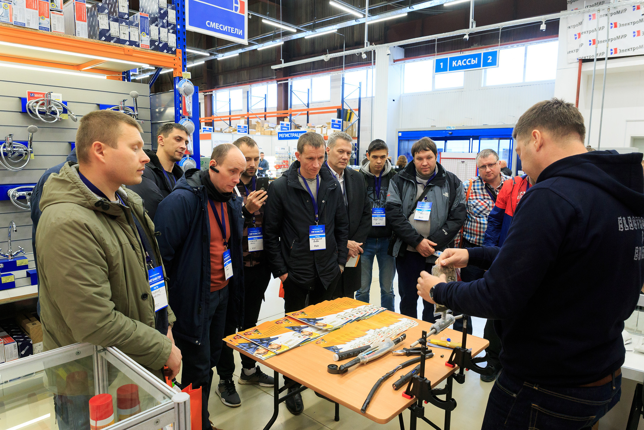 Выставка Мегамастер - репортажная фотосъемка. Фотоагентство Объектив — Профессиональная фотосъемка b2b в Перми
