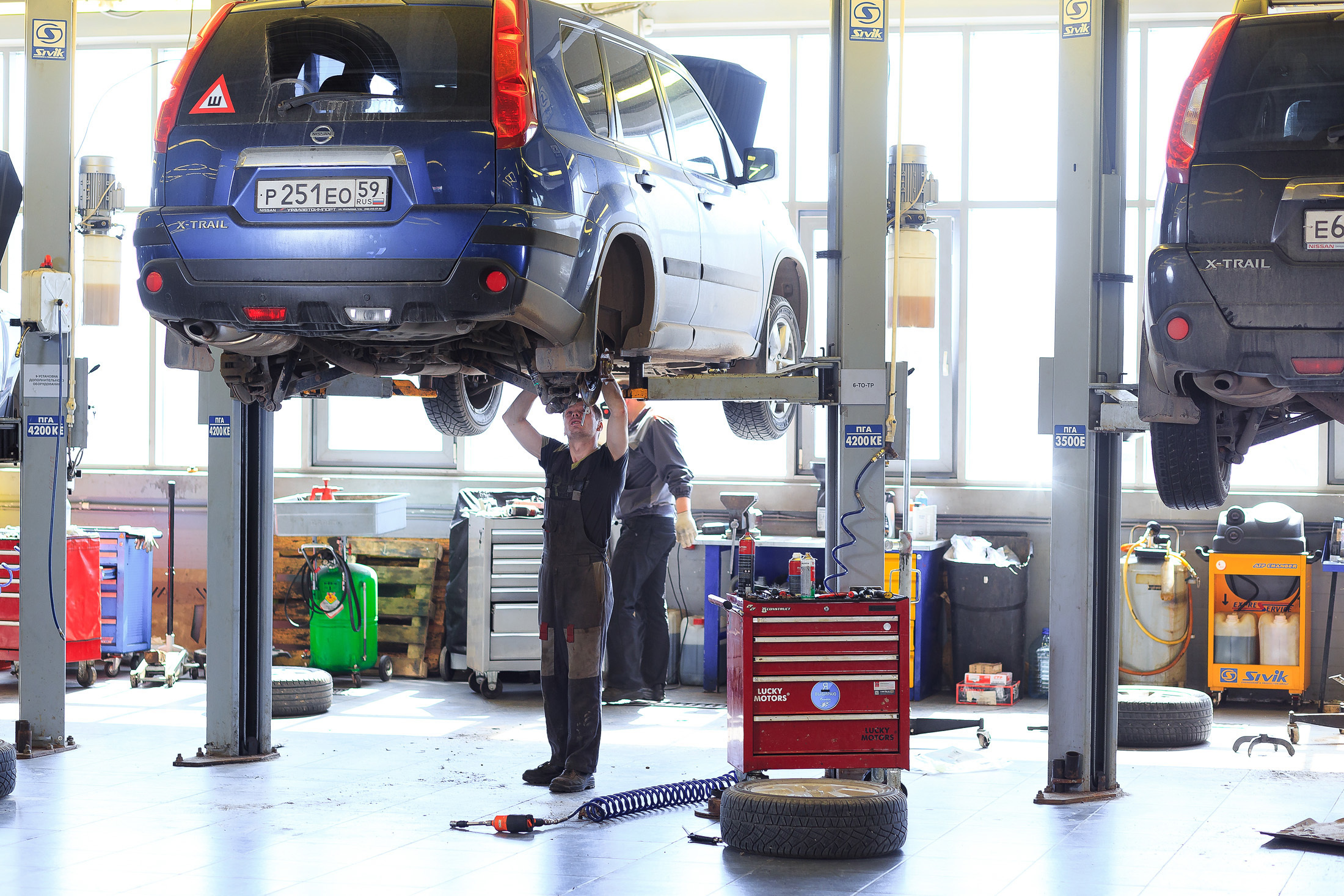 Фотосъемка автомобиля в Перми. Фотоагентство Объектив — Профессиональная фотосъемка b2b в Перми