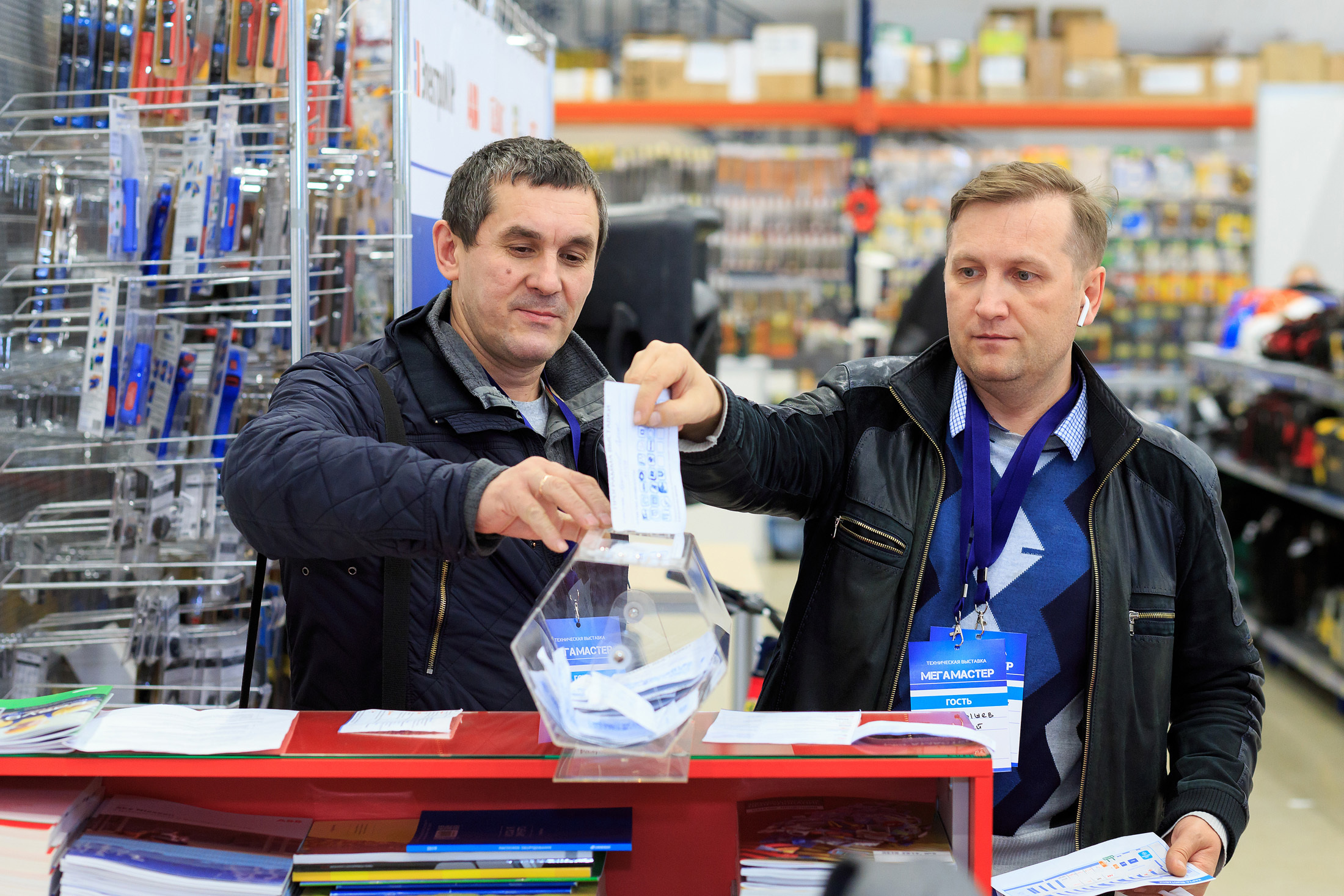 Выставка Мегамастер - репортажная фотосъемка. Фотоагентство Объектив — Профессиональная фотосъемка b2b в Перми