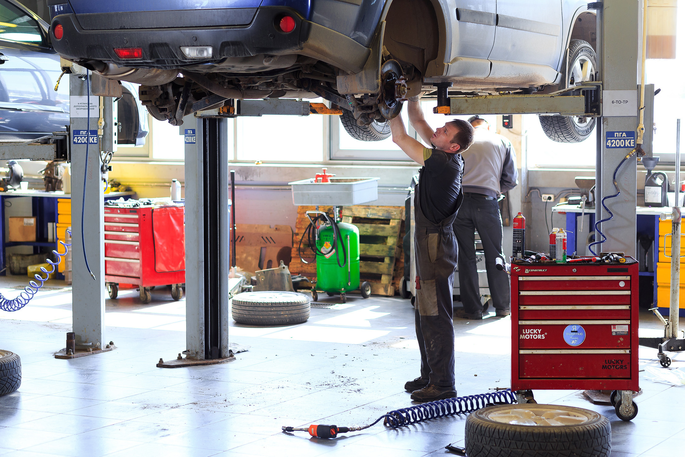 Фотосъемка автомобиля в Перми. Фотоагентство Объектив — Профессиональная фотосъемка b2b в Перми