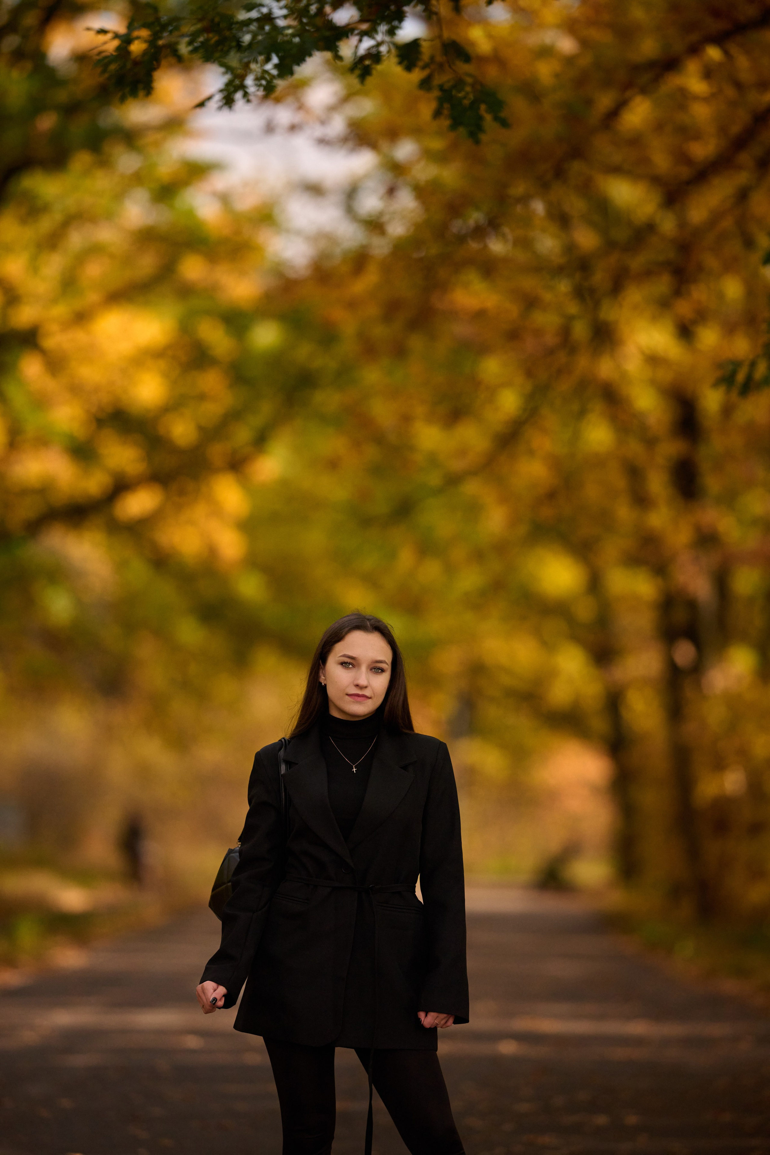 Фотосессия Елизаветы в осенних красках Старого Оскола. Профессиональный фотограф Старый Оскол, Губкин — свадьба, венчание, крещение, юбилей и день рождения