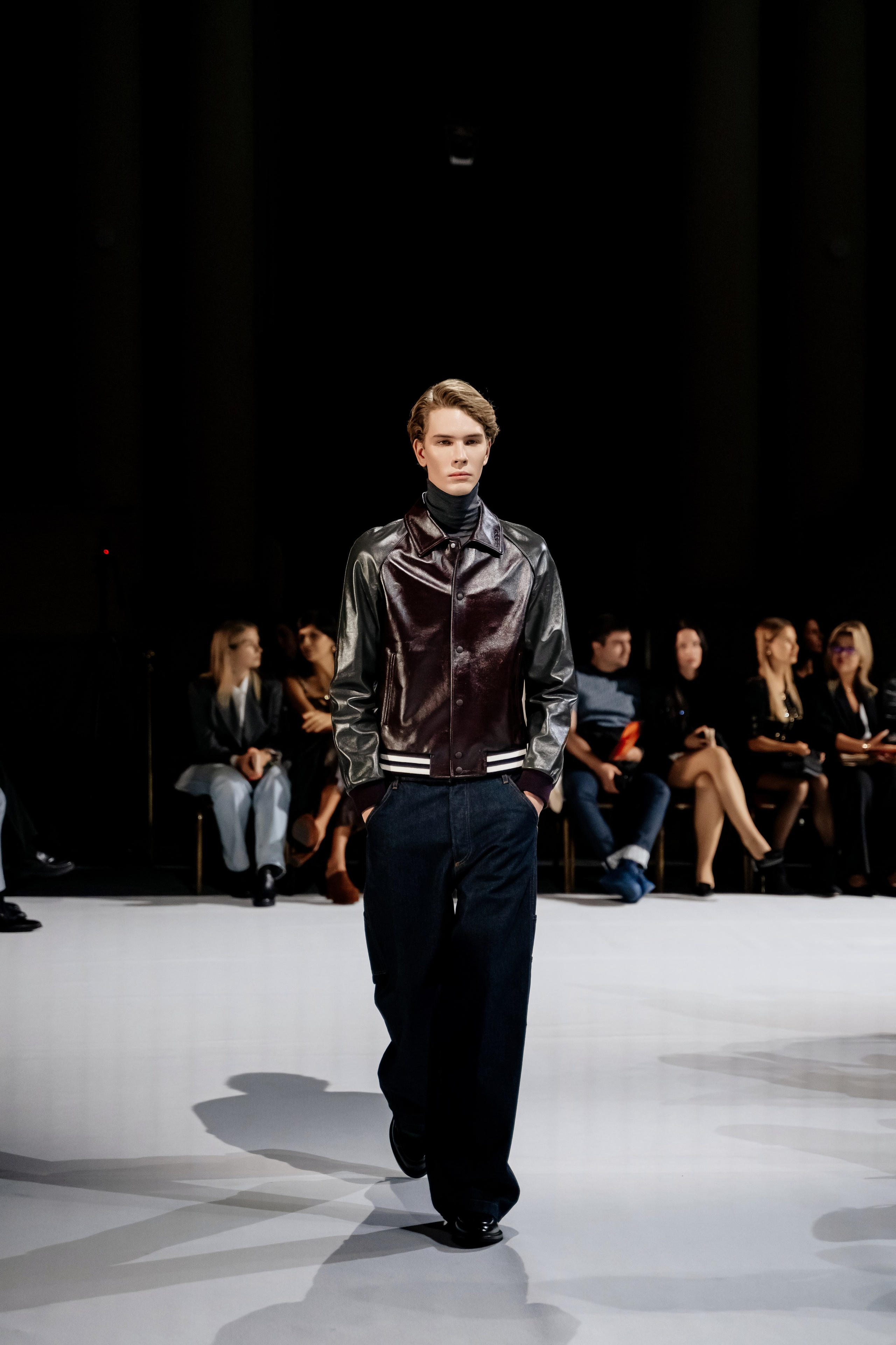 TSUM FASHION SHOW 2025. Свадебный и семейный фотограф в Сочи Никита Пищов