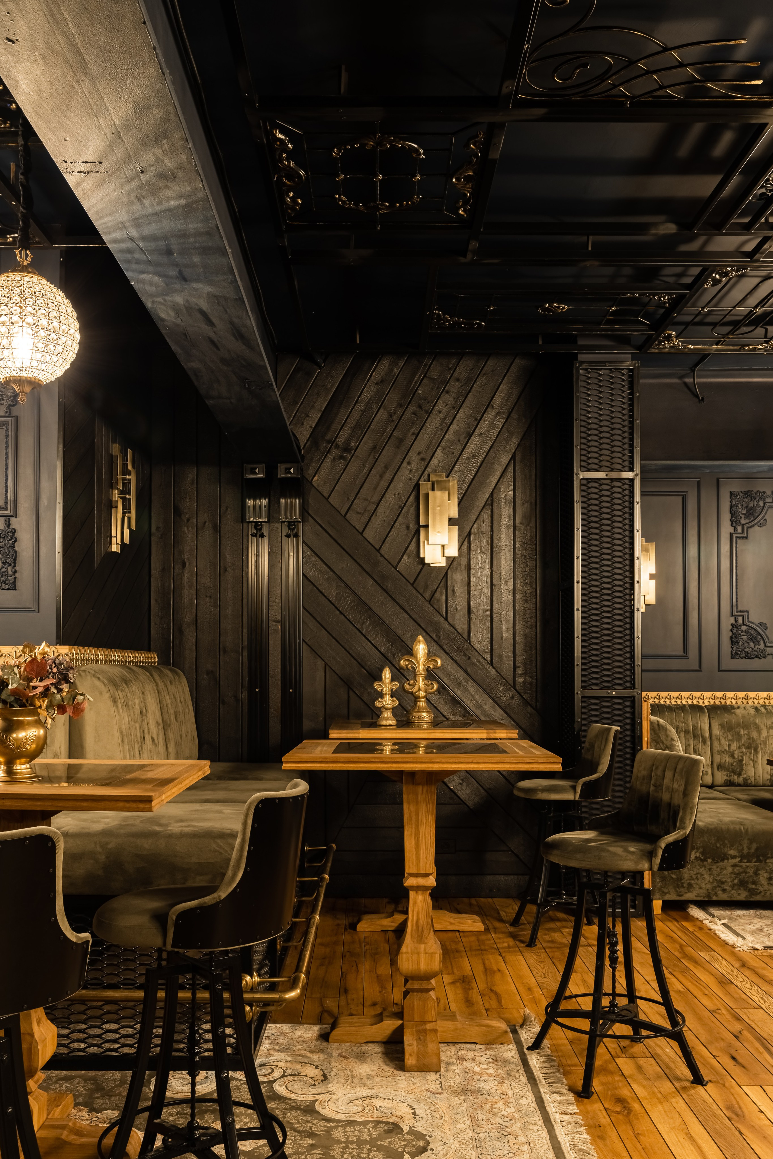 The Engineer Bar. Дизайнер\стилист Анна Исупова. Иван Благушин. Интерьерный и архитектурный фотограф в Москве и Санкт-Петербурге