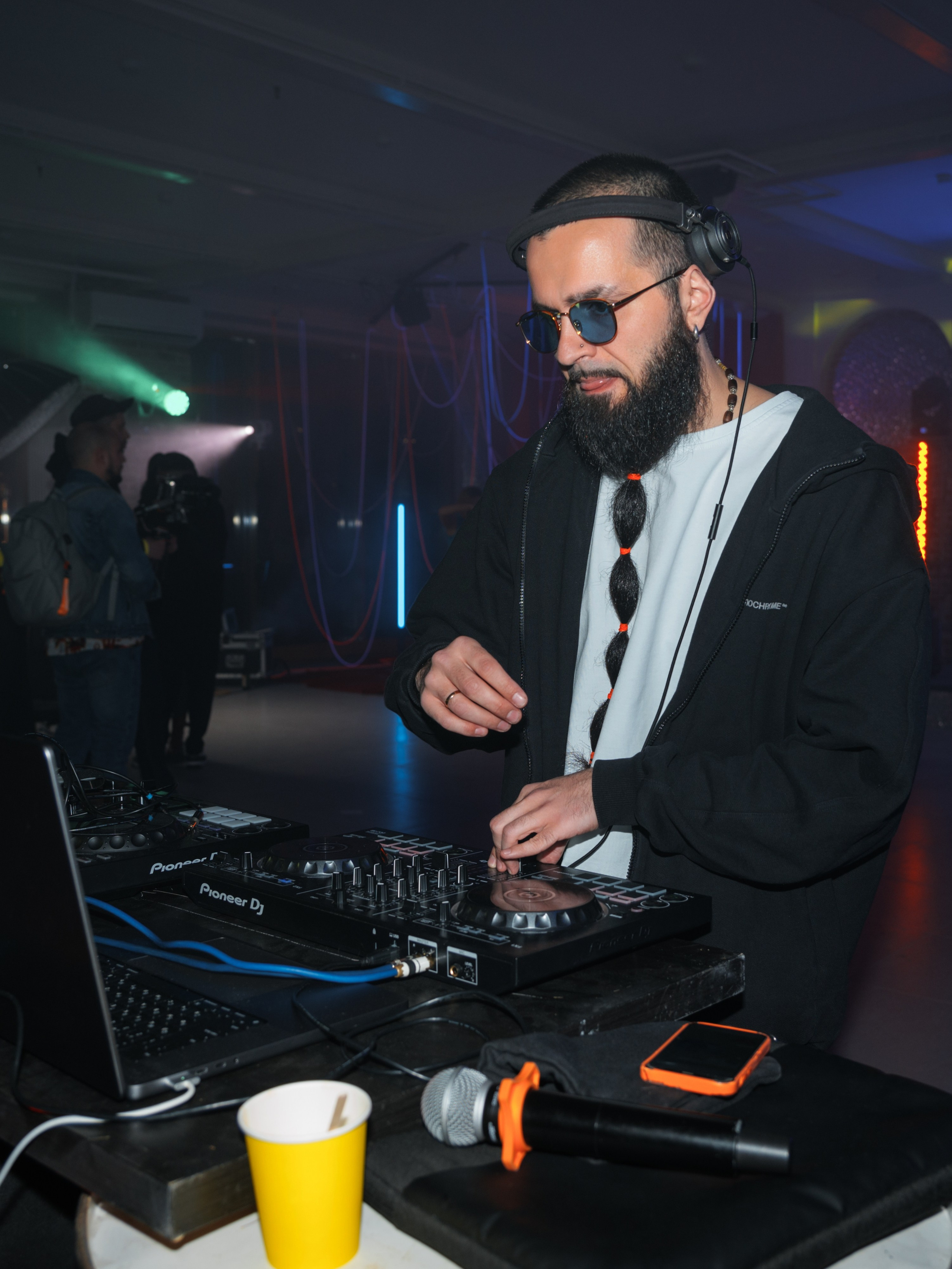 Репортажная съемка, мероприятия. Фотограф и видеограф в Москве Александр Вандышев