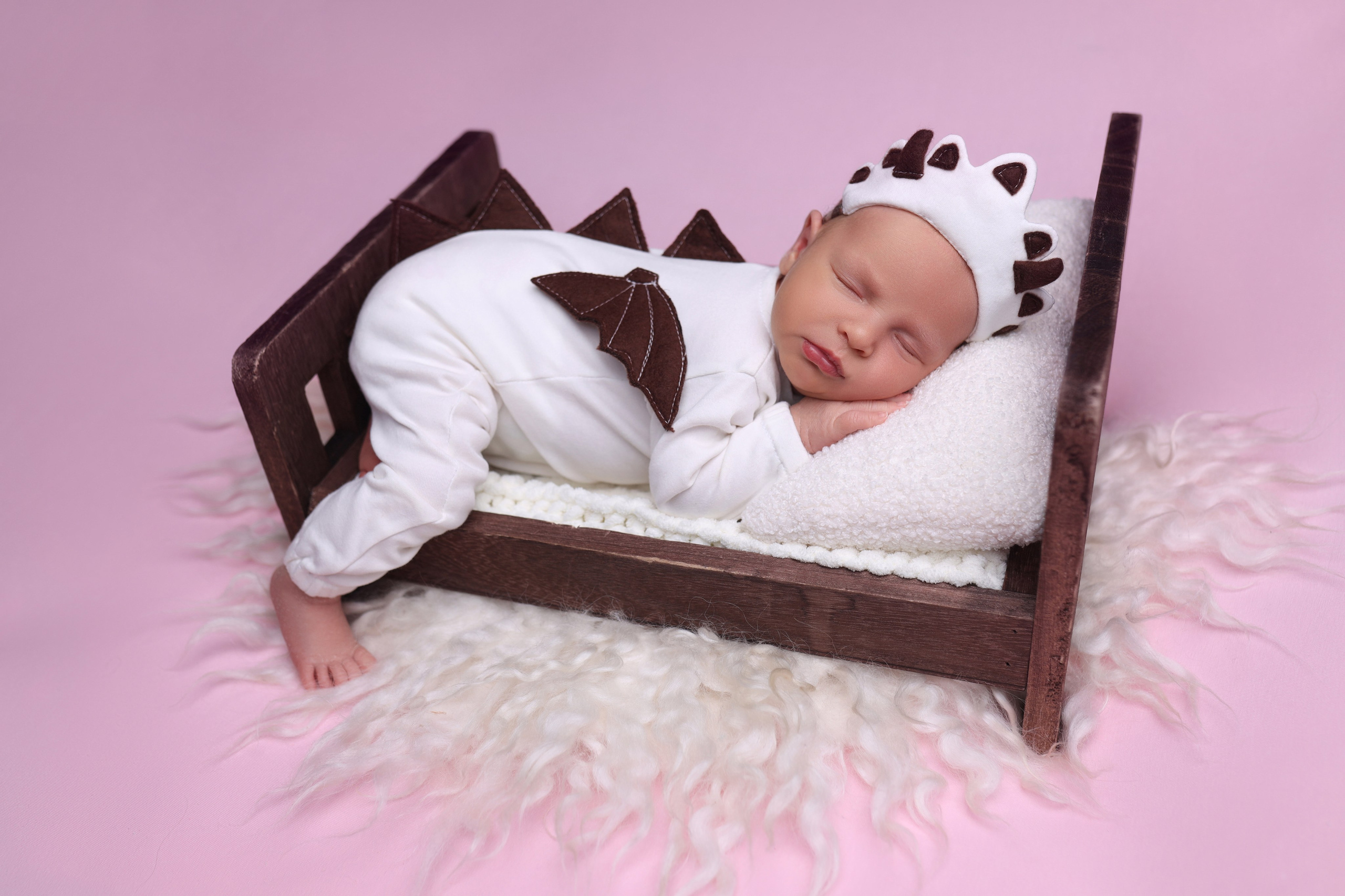 Newborn девочки. Фотограф новорожденных Модяева Ирина