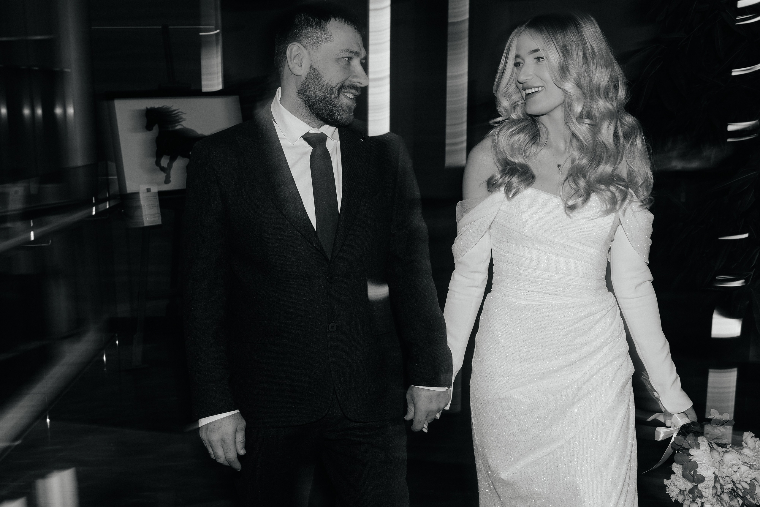 Свадебная фотосессия в отеле Марриот в Минске (Minsk Marriott Hotel). Свадебный фотограф в Минске/Беларуси Сергей Спиридонов