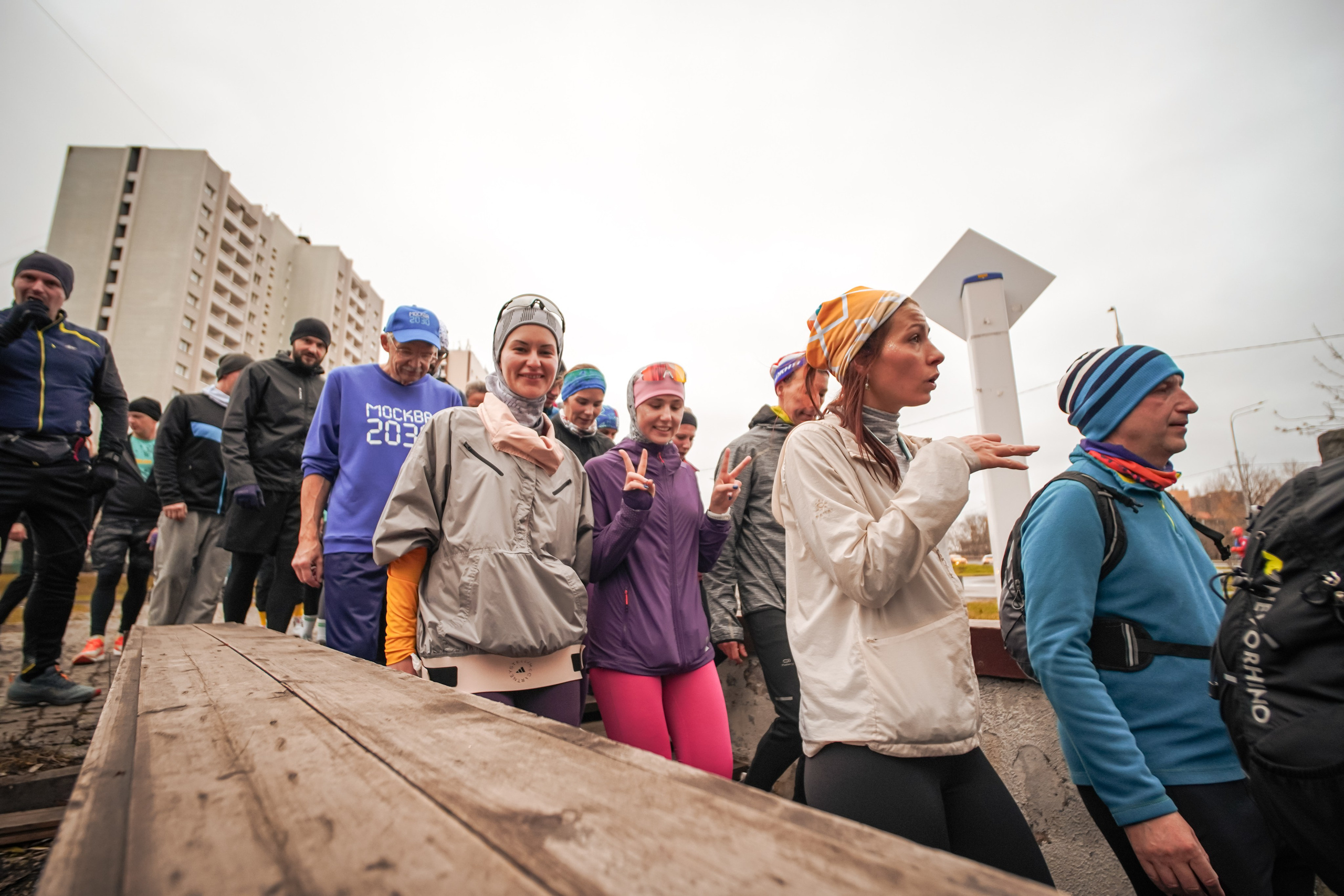 #марафонудома #яuzarun 2024 2-я петля, группа 6:30. Роман Капилюшов. Бег. Фото. Видео. г. Люберцы