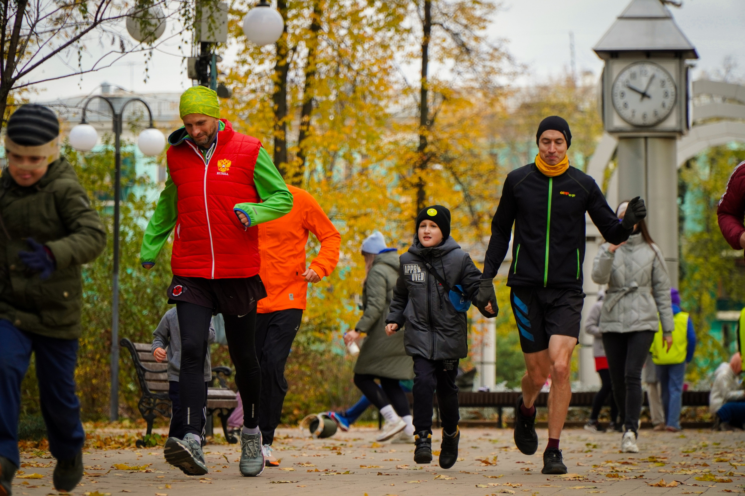 5 вёрст Наташинский 19 октября 2024. Роман Капилюшов. Бег. Фото. Видео. г. Люберцы