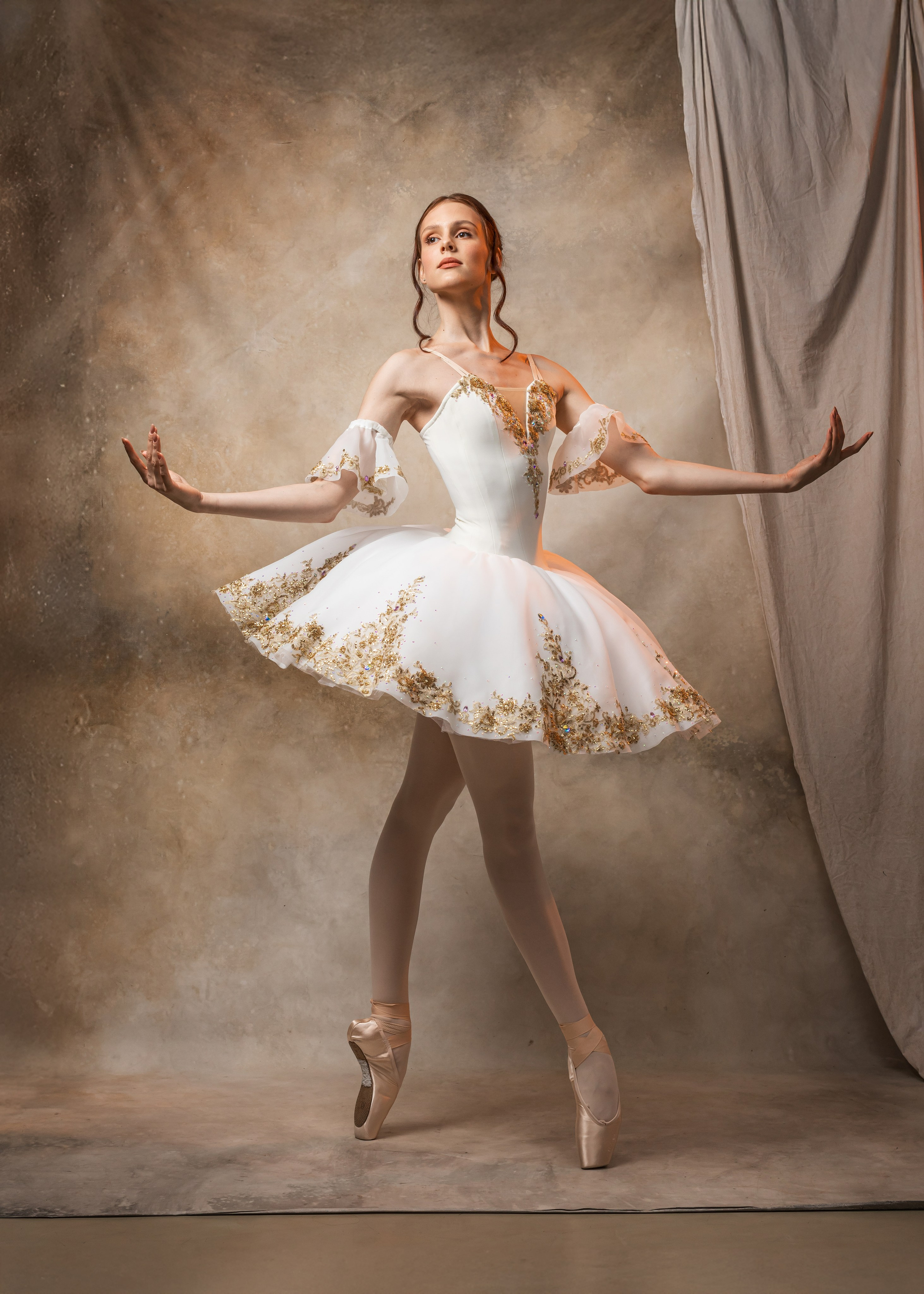 Балетная съёмка на белой циклораме и фонах. Балетный фотограф Алина Ханько — Душа Балета