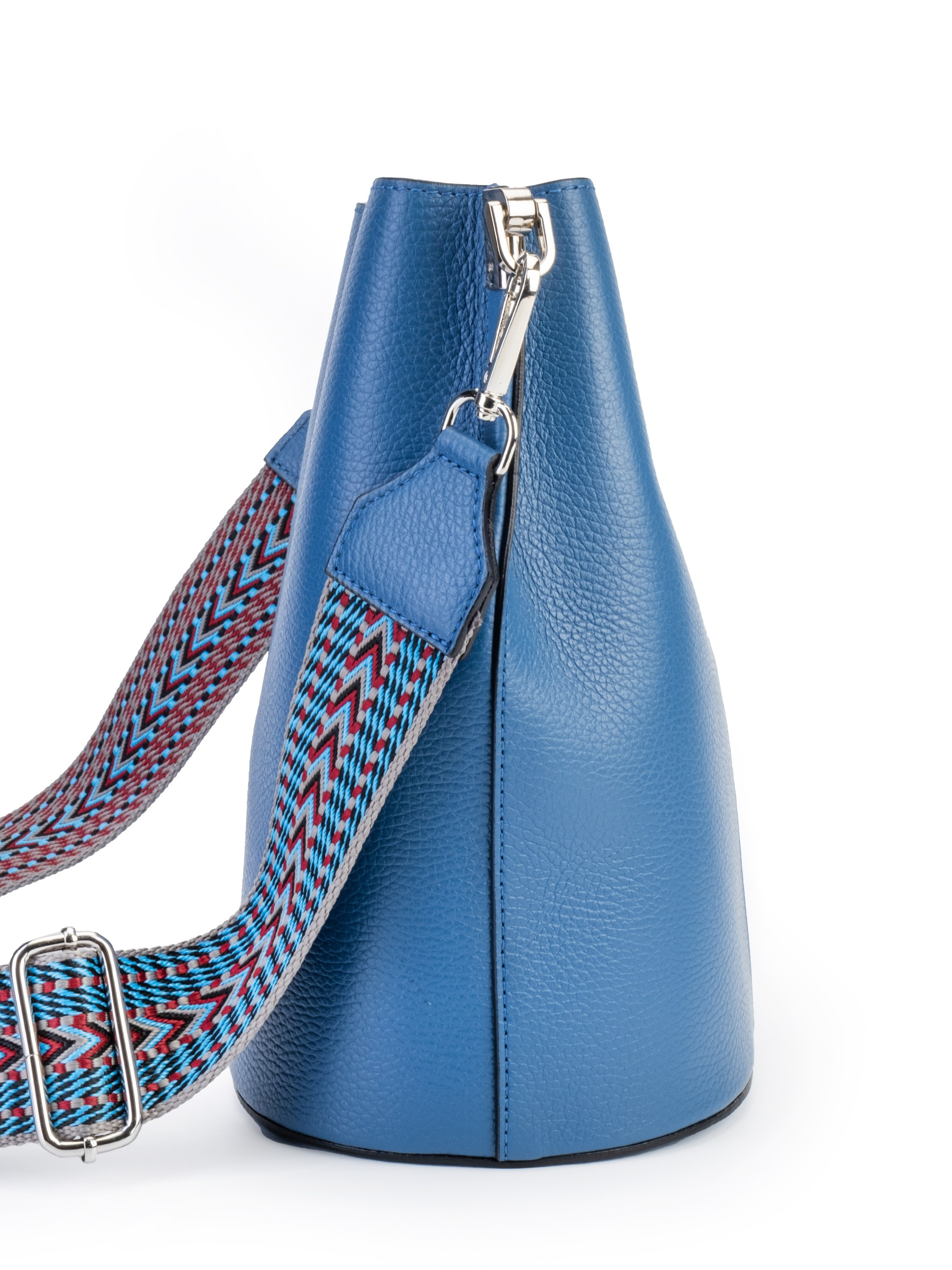 Предметная съёмка для маркетплейсов | Сумки. Предметный фотограф в Симферополе Антон Катунин