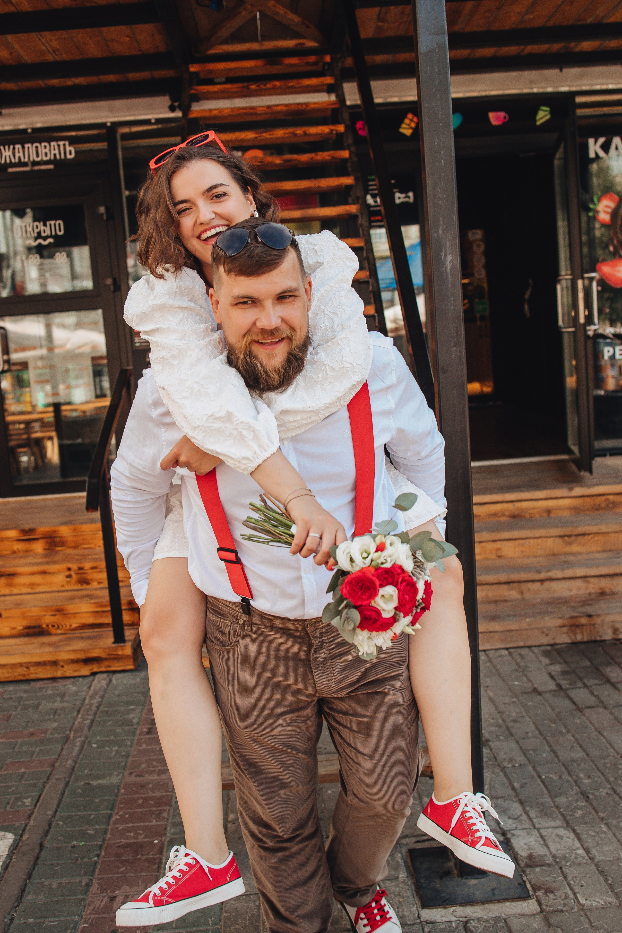 Руслан и Вера (прогулка по центру). Фотограф Новосибирск