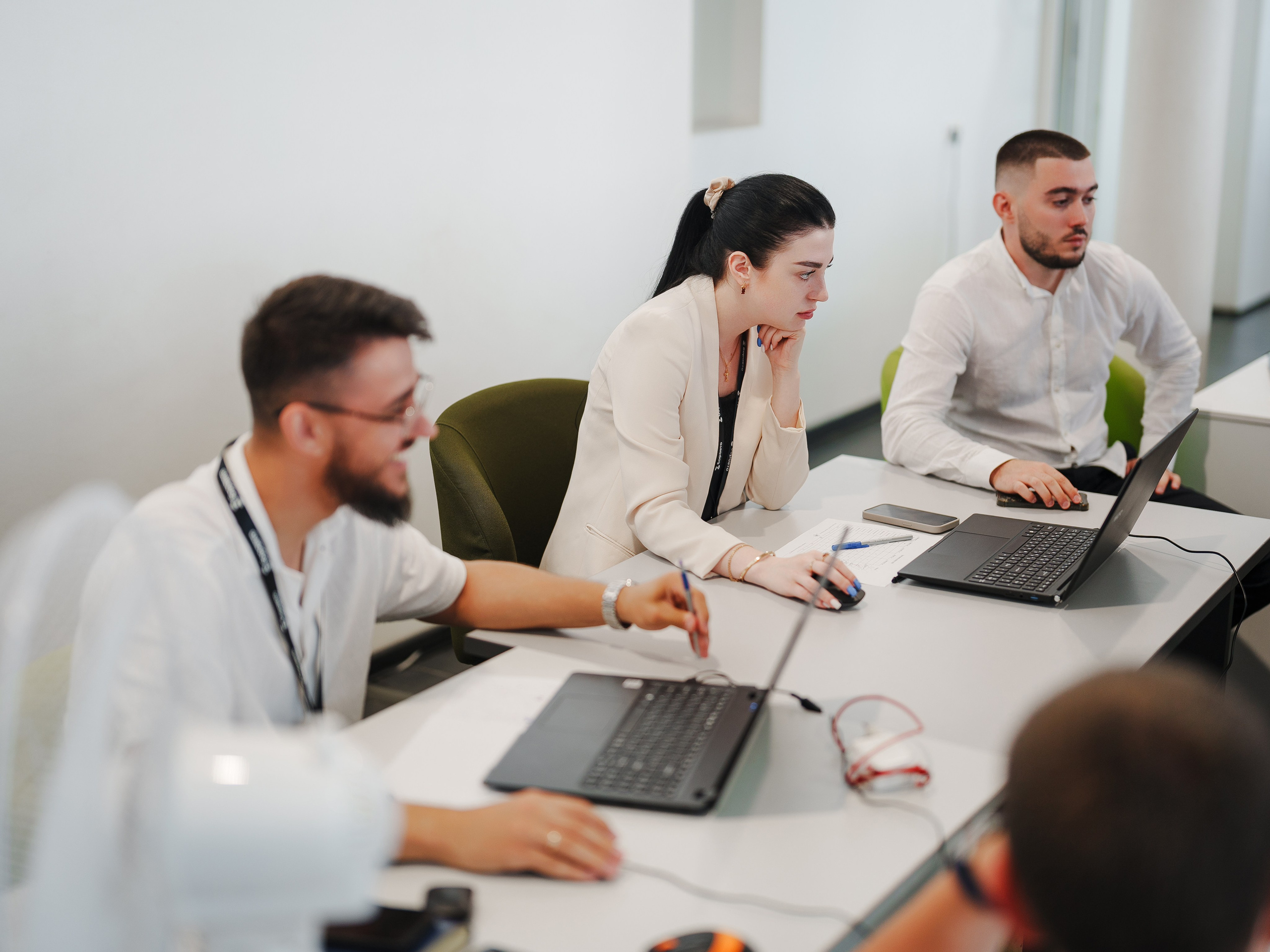 Автосалон «Боравто». Фотограф Олег Сотник