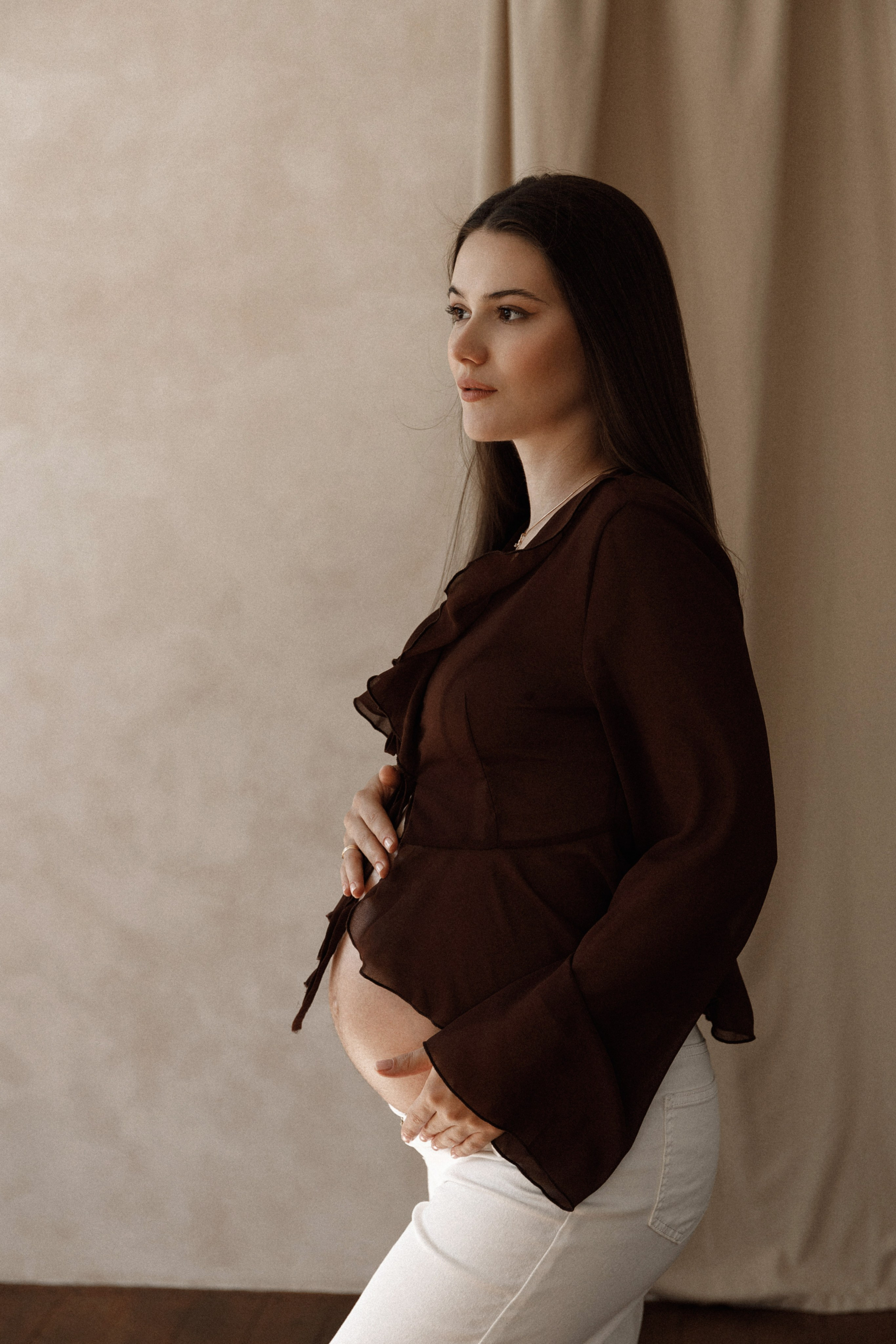 2025. Фотограф беременности и материнства Аделя Юсупова