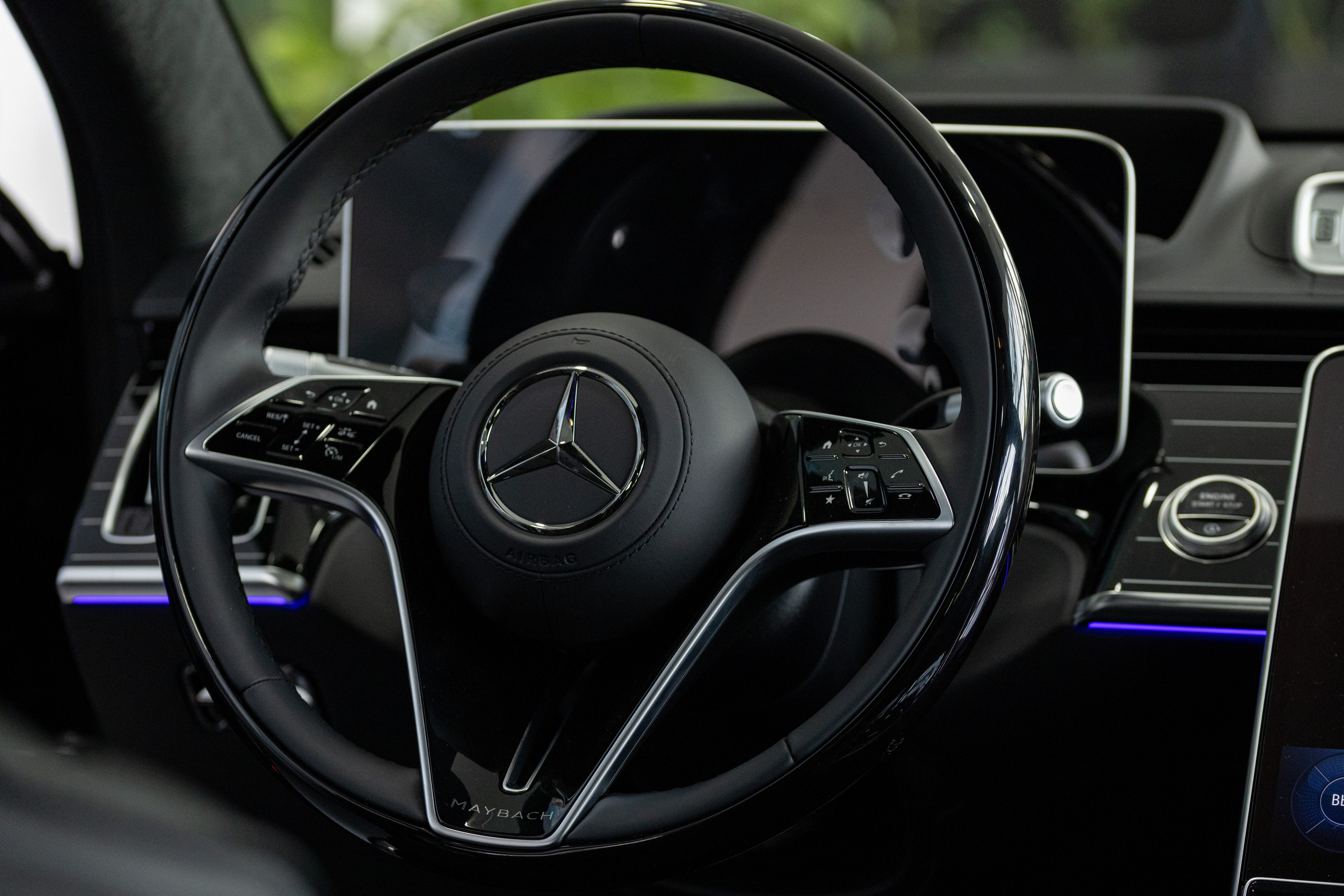 Автомобили Mercedes Benz. Коммерческий фотограф в Алматы Марина Милис. Съёмка для брендов, компаний и проектов