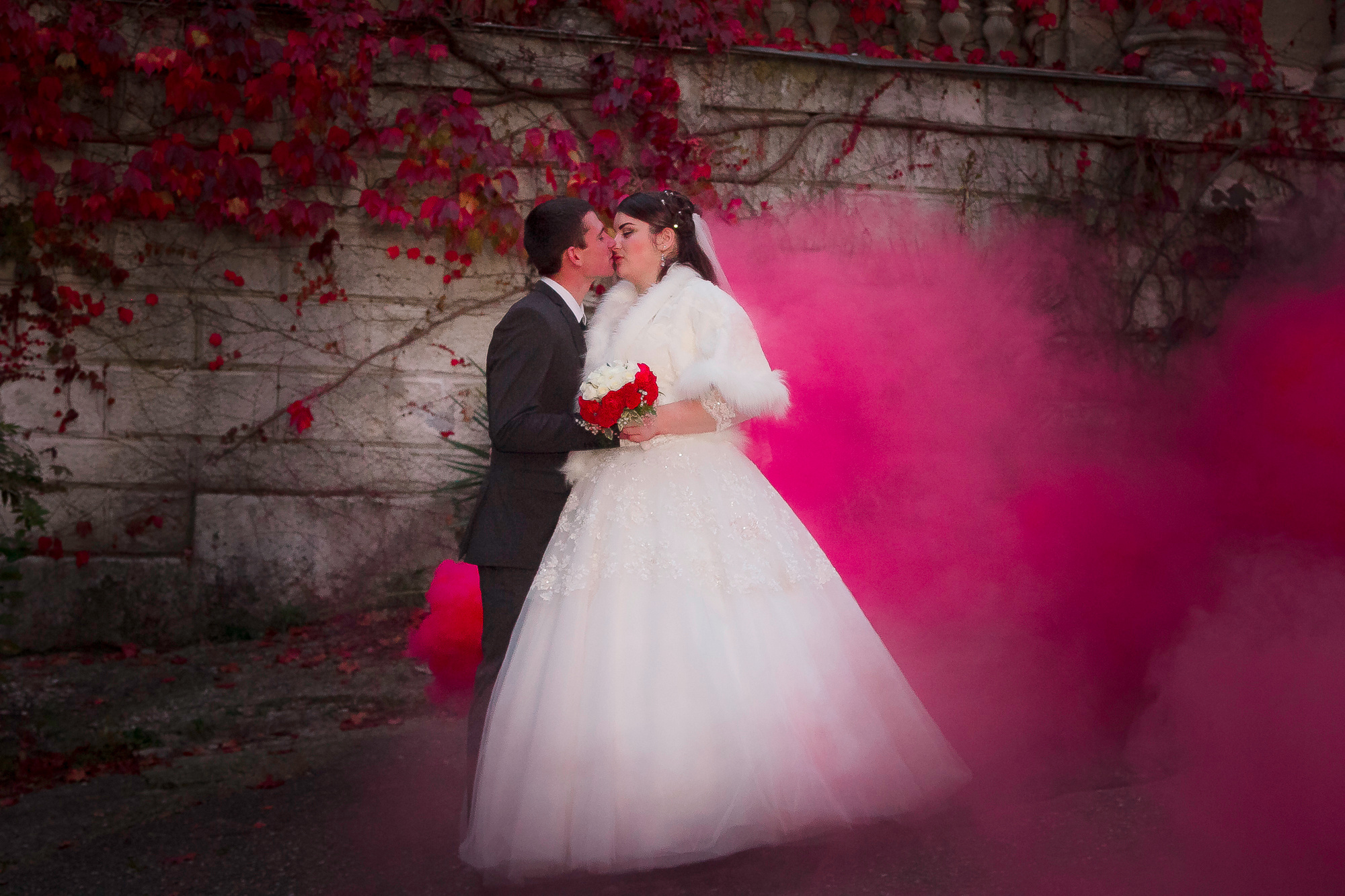 Живые фото ,Свадебный фотограф , Свадебая фотосессия, свадьба Сочи, по. Фотограф в Сочи! Детские, семейные свадебные фотосессии! Главный эмоци