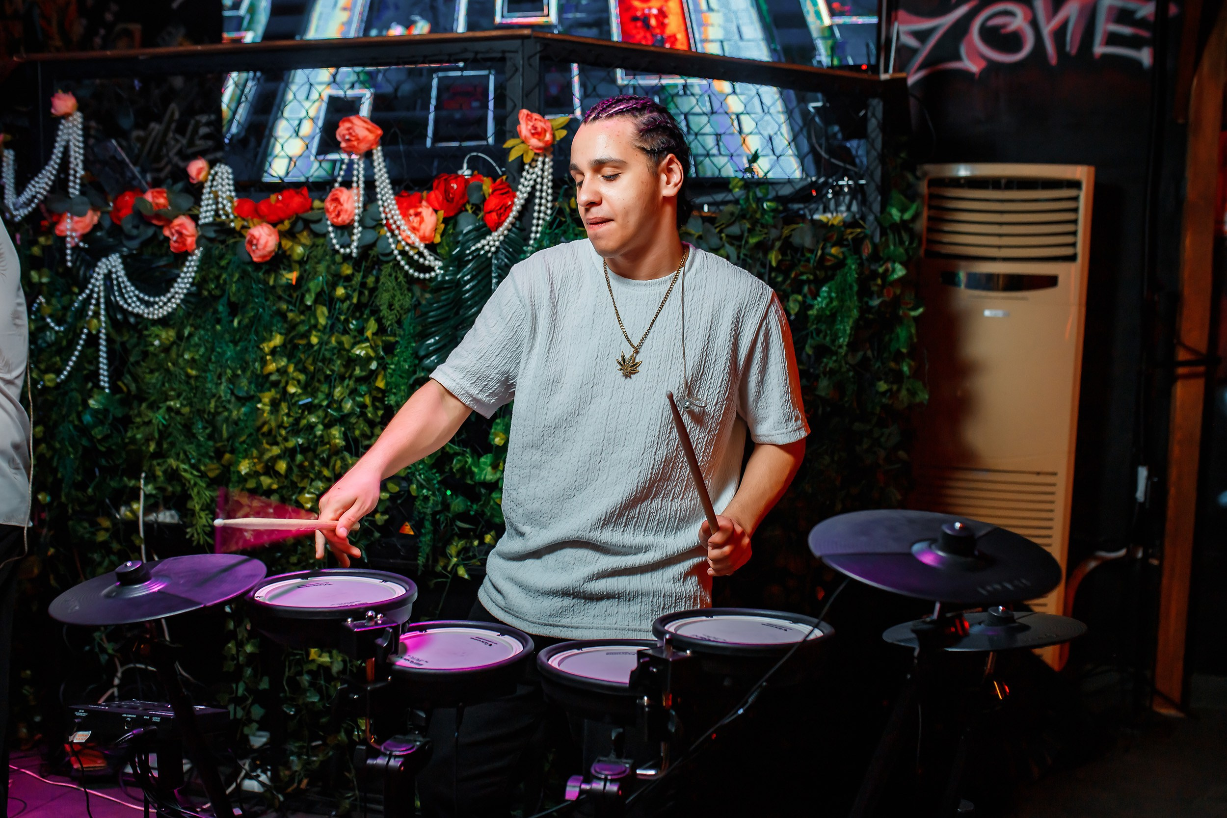 Garage. Кипятком Павлодар