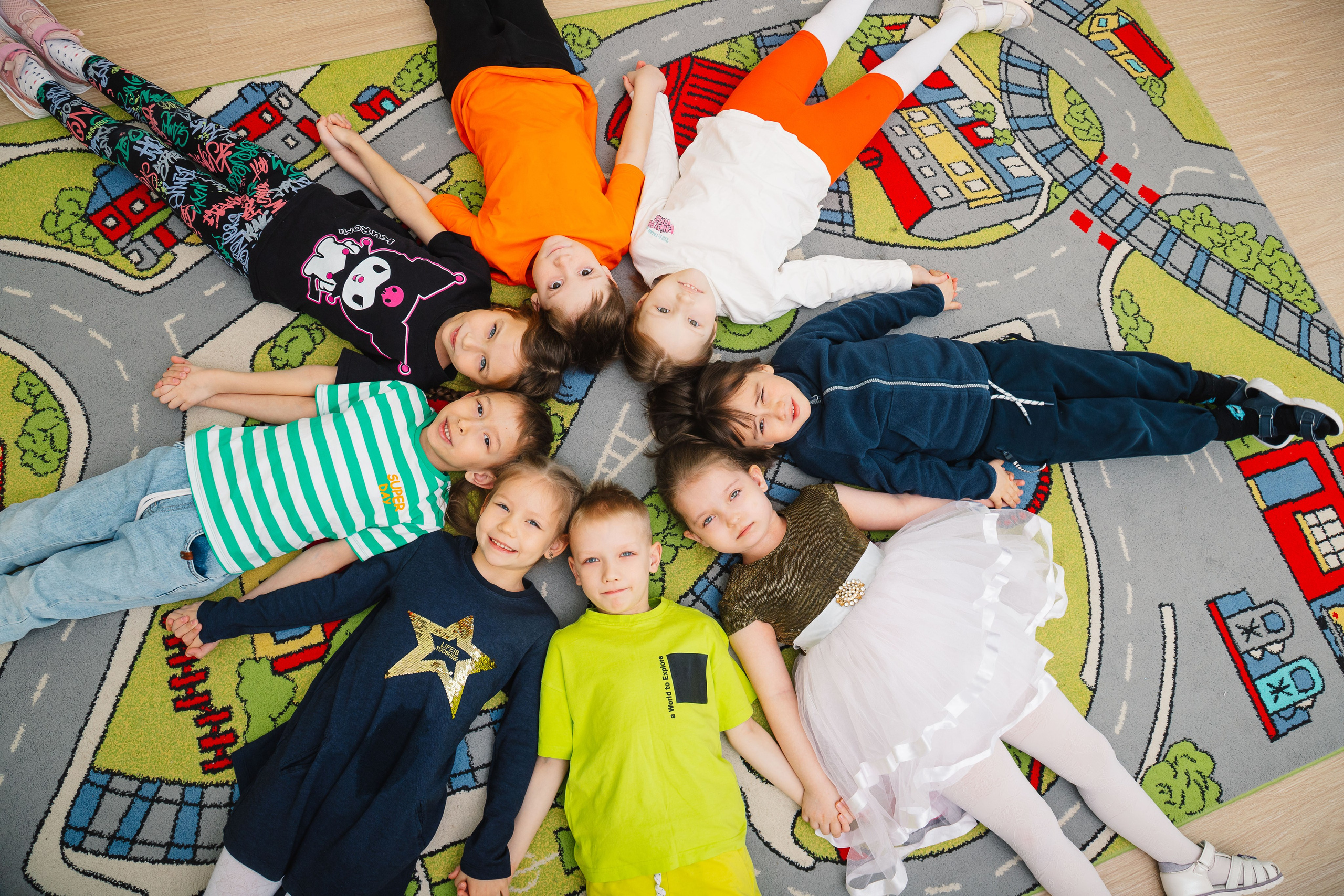 Выпускные альбомы «Окейкнига»