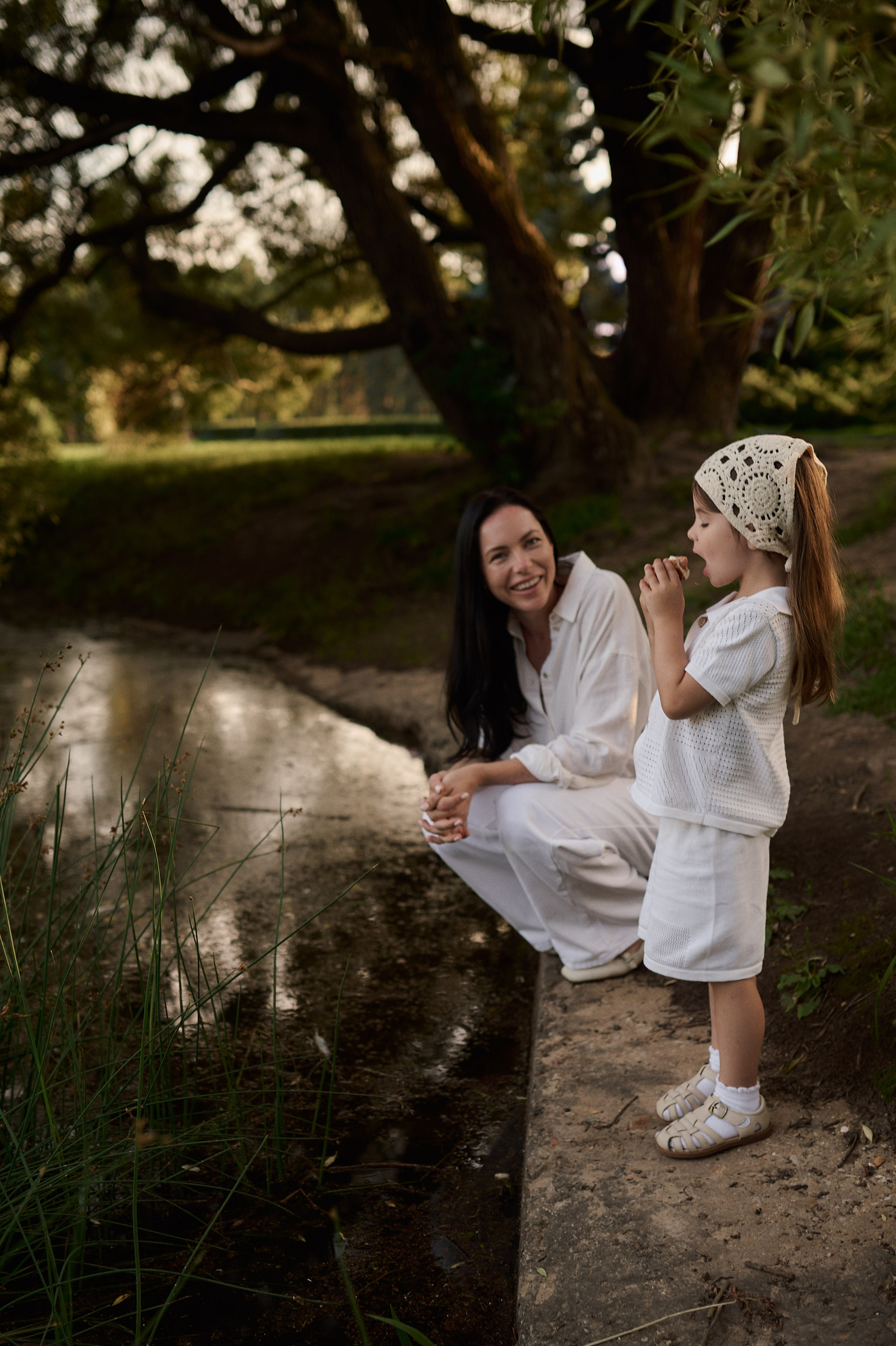 Рохус, Юля и Оливия в парке Останкино. Семейный и свадебный lifestyle-фотограф в Москве Мария Петрова