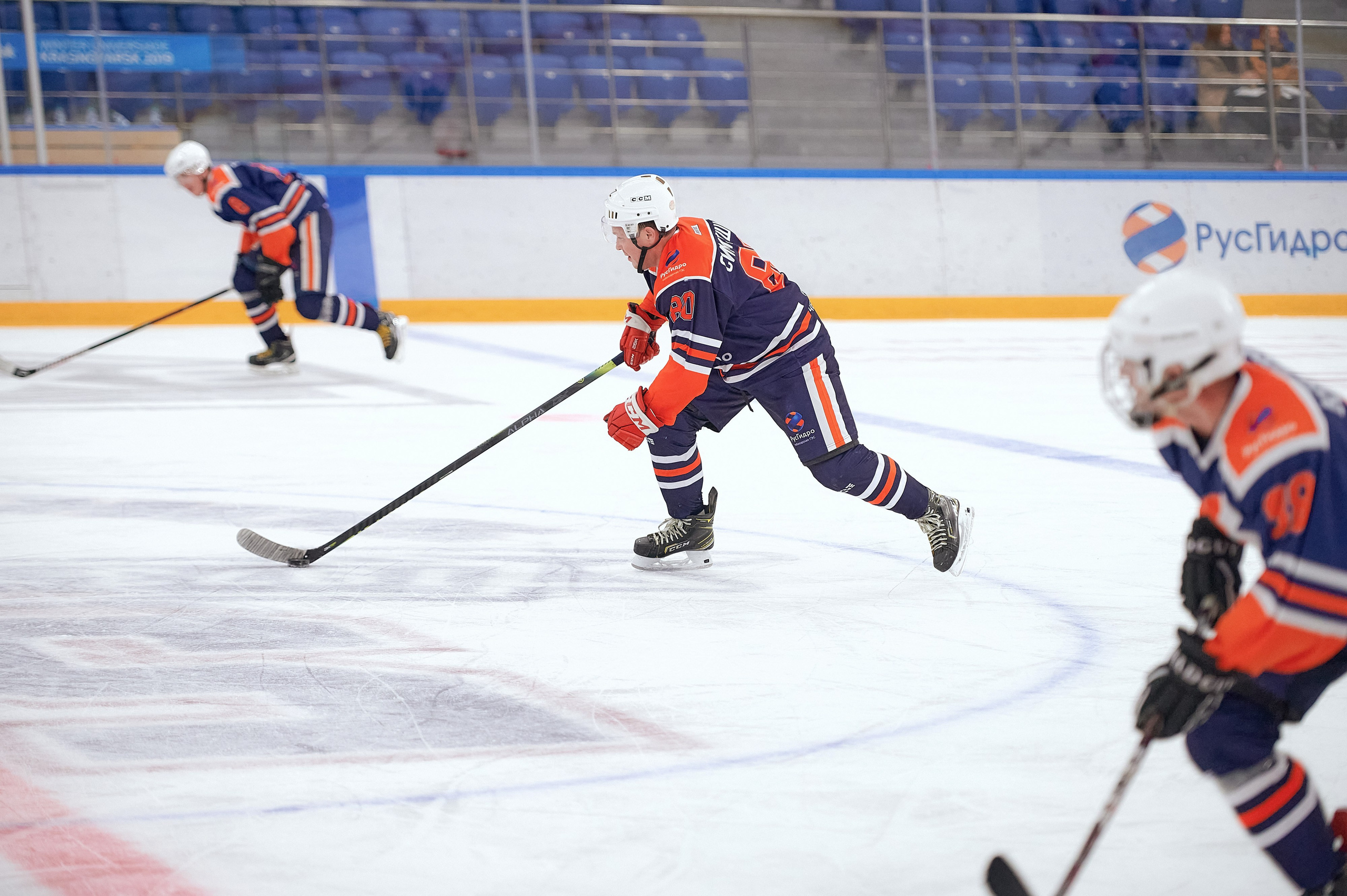 Портфолио репортажной фотосъёмки: Кристалл арена — Хоккей — РусГидро. Фотограф Яковлев Роман — Красноярск