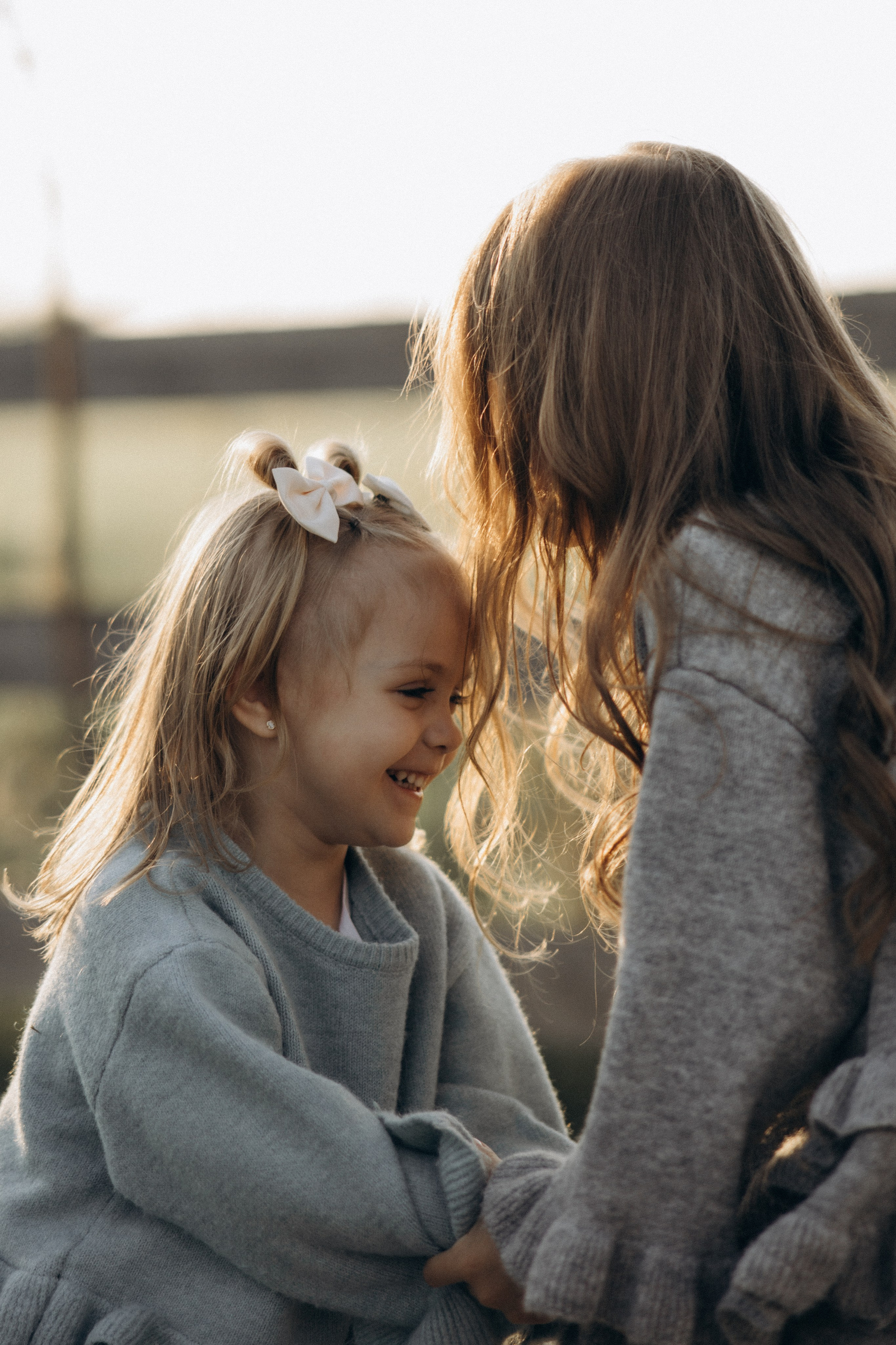 Поле, ромашки и воздушный змей. Семейный фотограф Москва Юлиана Фетисова