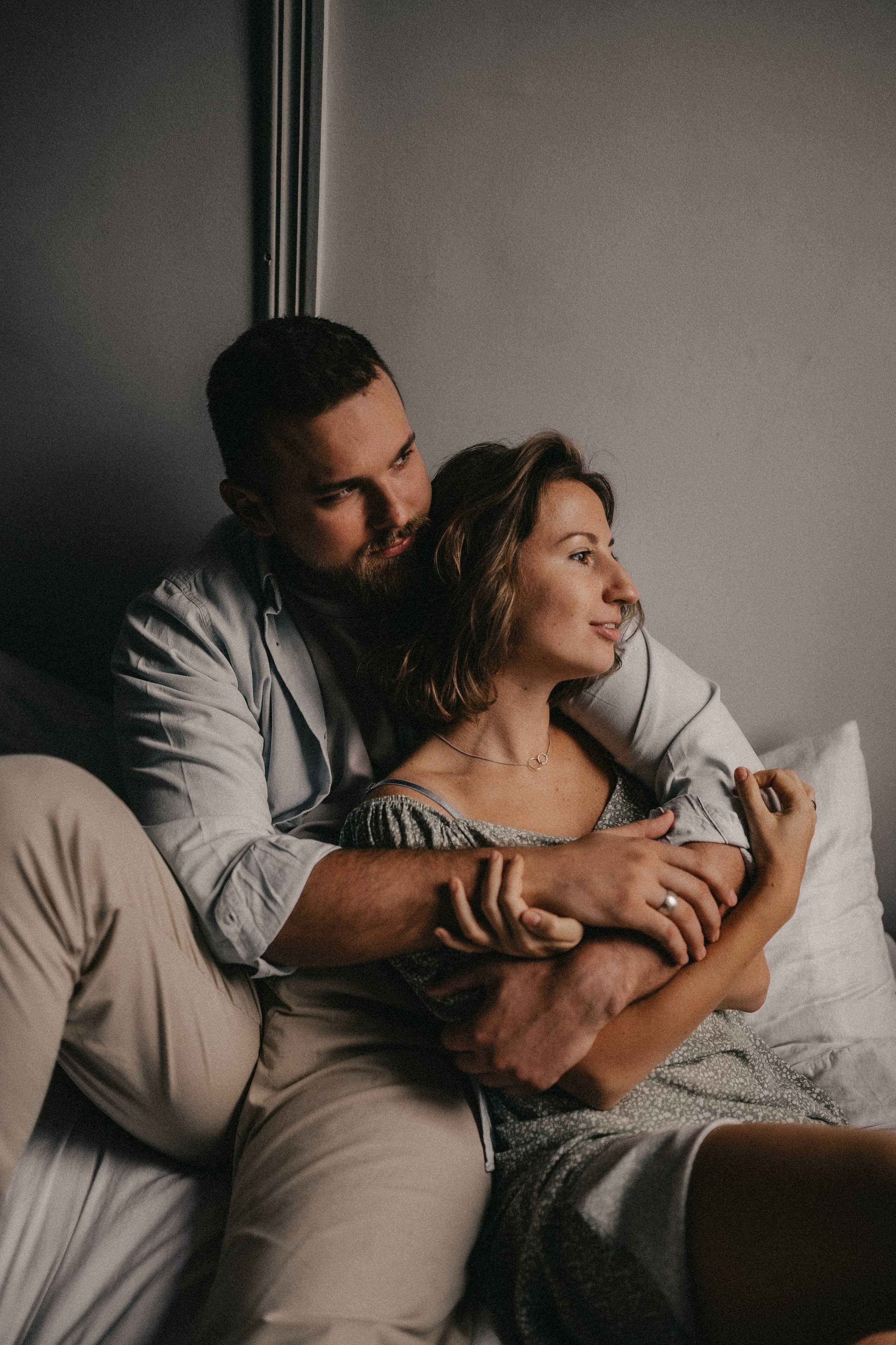 Лавстори в питерской студии. Семейный и свадебный lifestyle-фотограф в Москве Мария Петрова