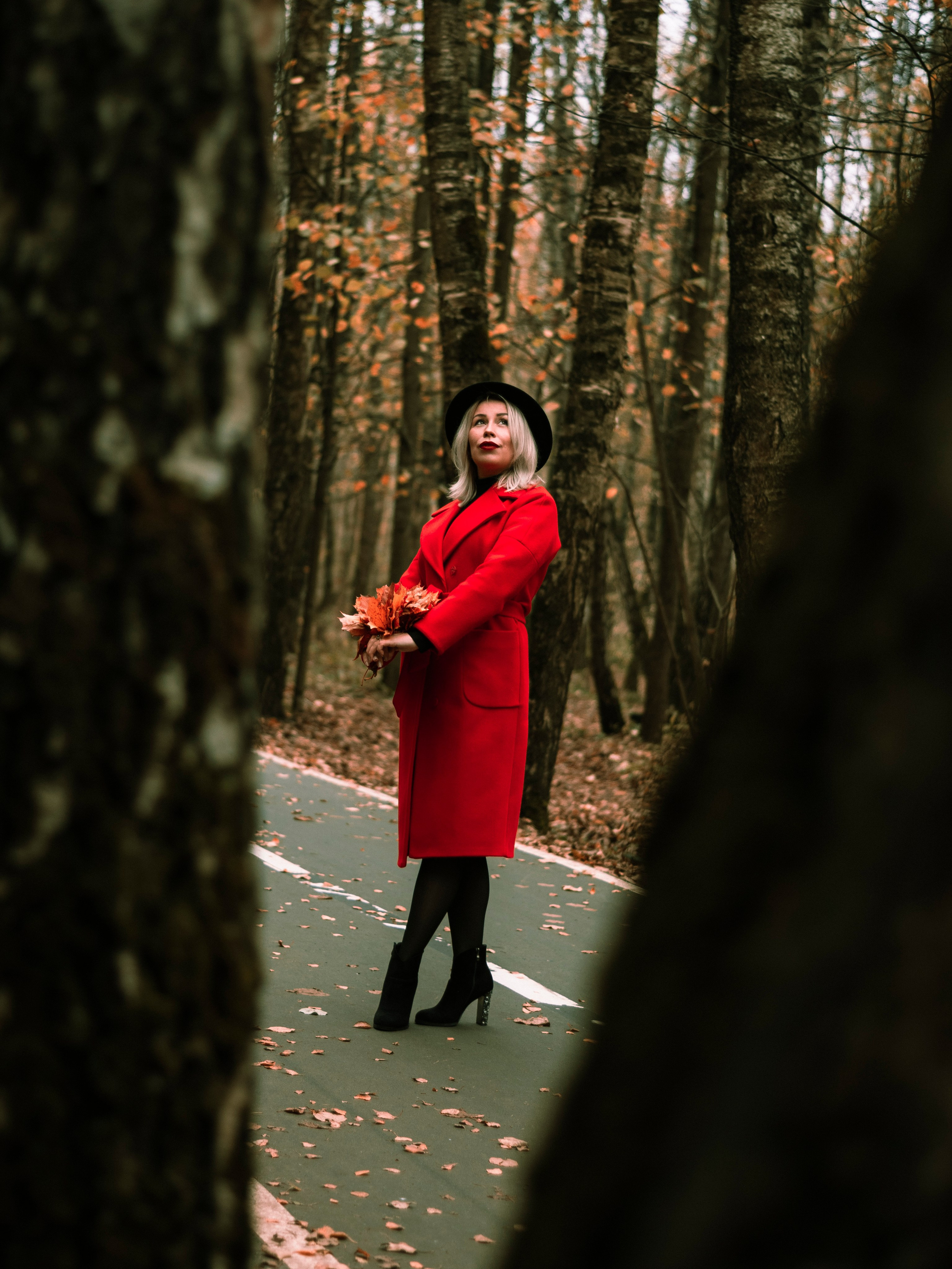 Anya — Autumn Forest. Портретный фотограф Москва Белогорцев Сергей
