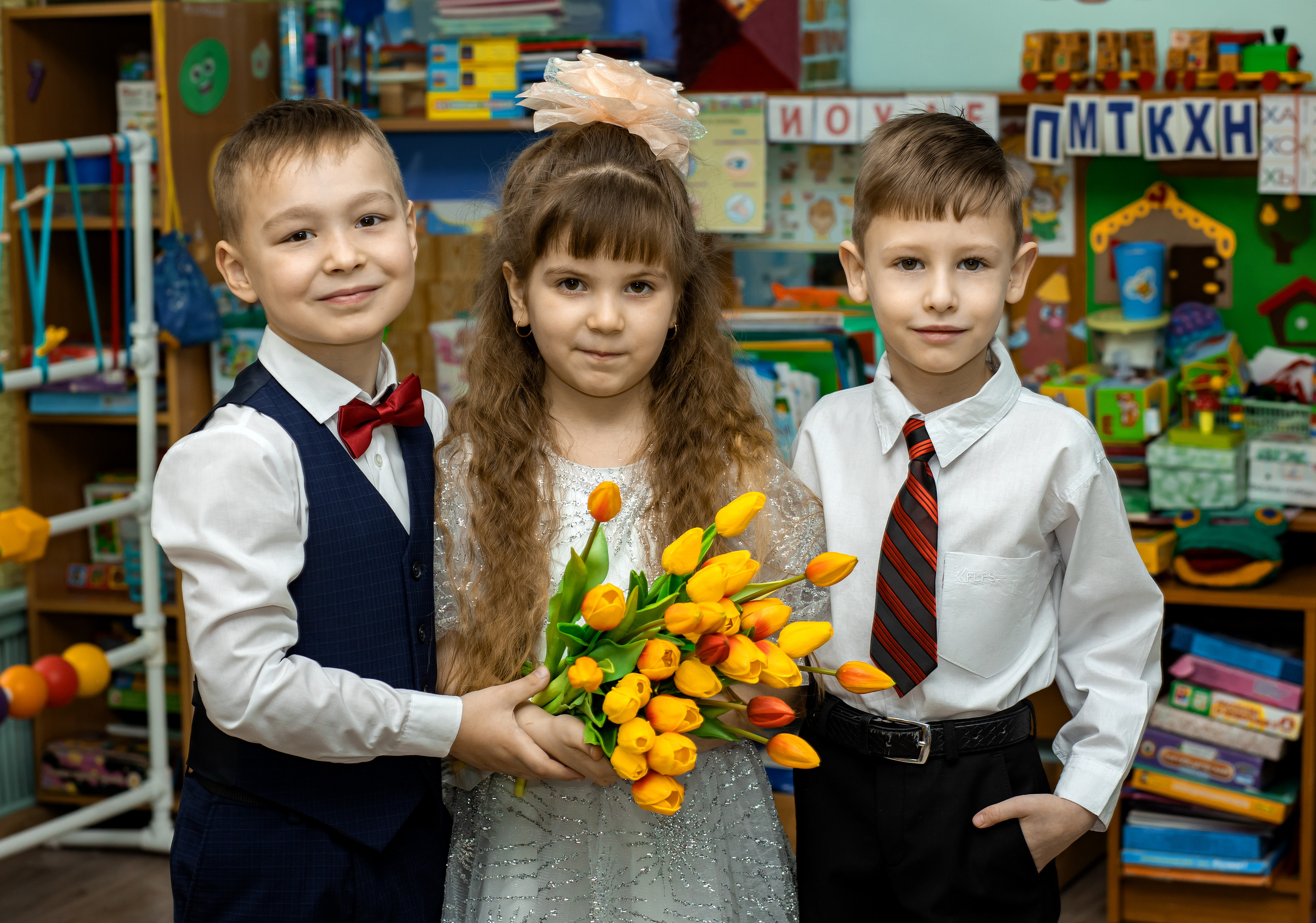 <title> Выпускной альбом Чита, Школа Чита, детский сад Чита,живоефото. Фотограф Григорьева Ольга. Портретная, семейная съёмка, Love Stori, видеосъёмка в городе Чита. Выпускные альбомы, фотокниги