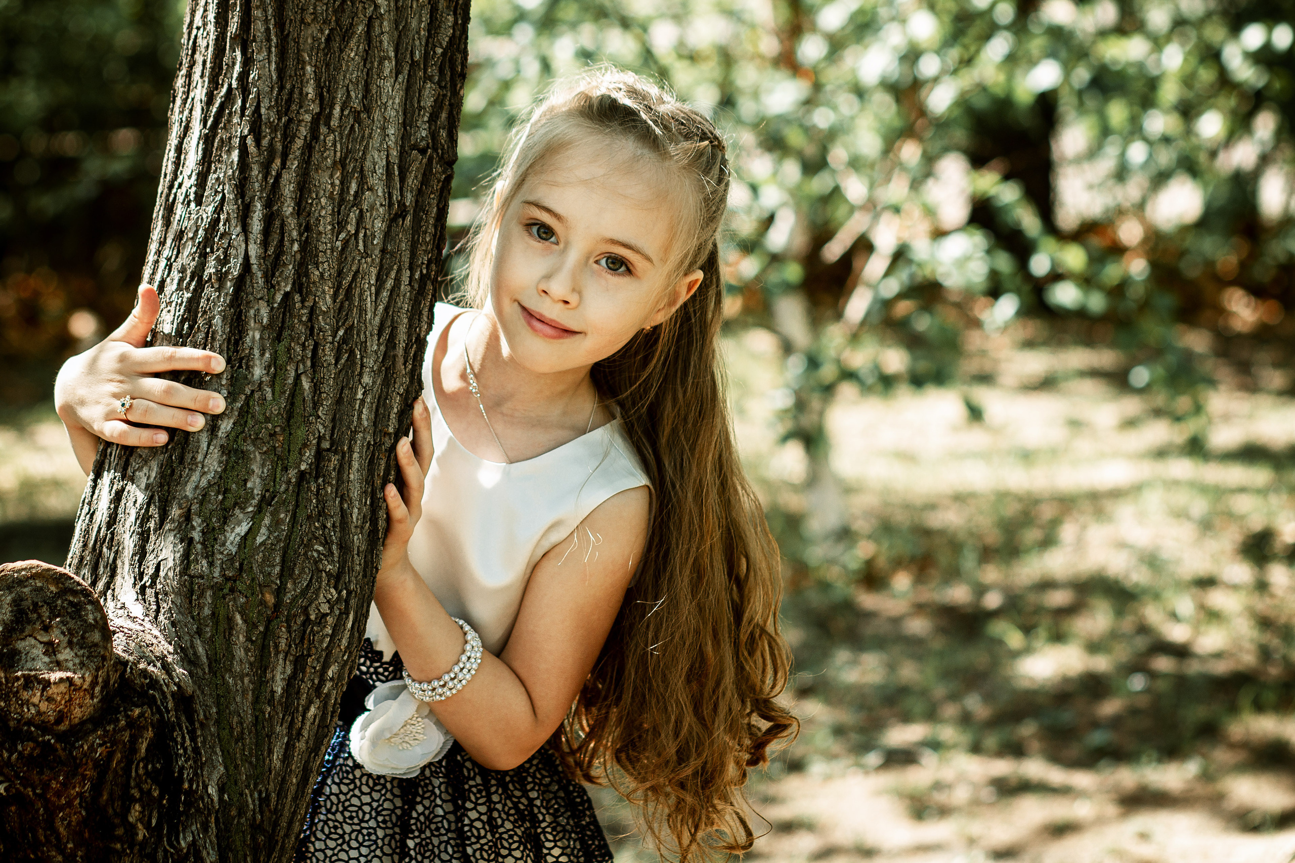 <title> Выпускной альбом Чита, Школа Чита, детский сад Чита,живоефото. Фотограф Григорьева Ольга. Портретная, семейная съёмка, Love Stori, видеосъёмка в городе Чита. Выпускные альбомы, фотокниги